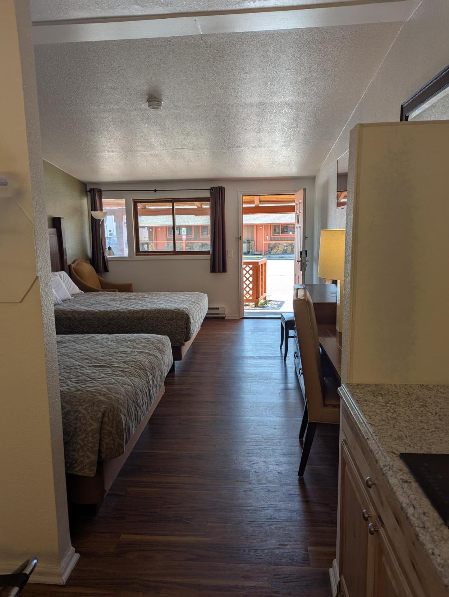 Western Inn Motel & RV Park