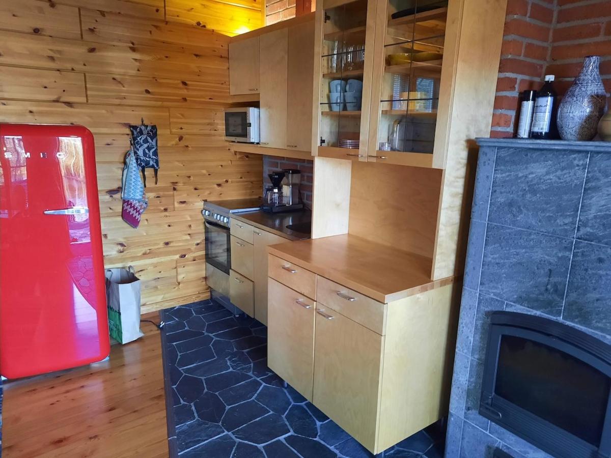 Lovely riverside cottage close to Tampere