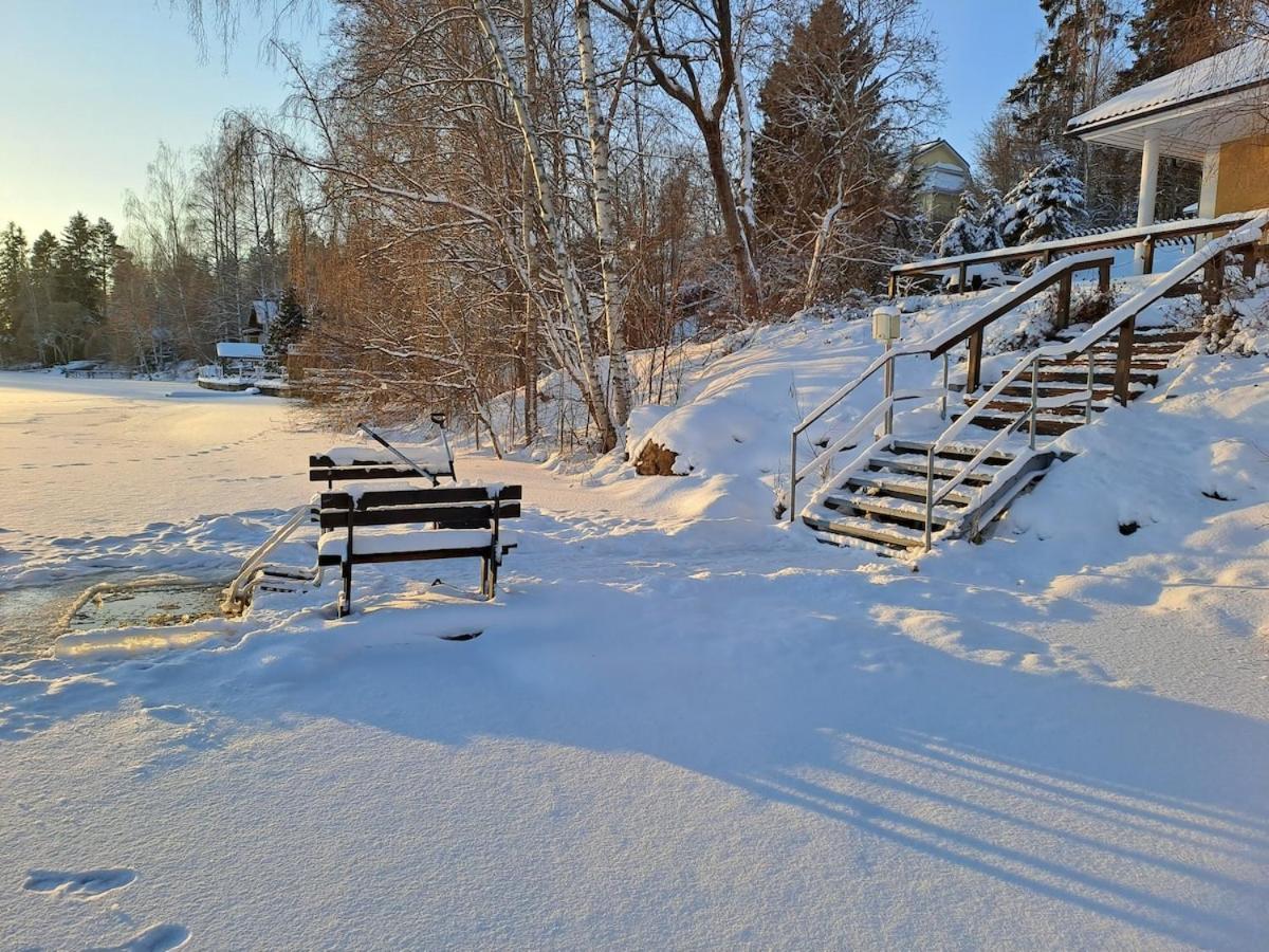 Lovely riverside cottage close to Tampere