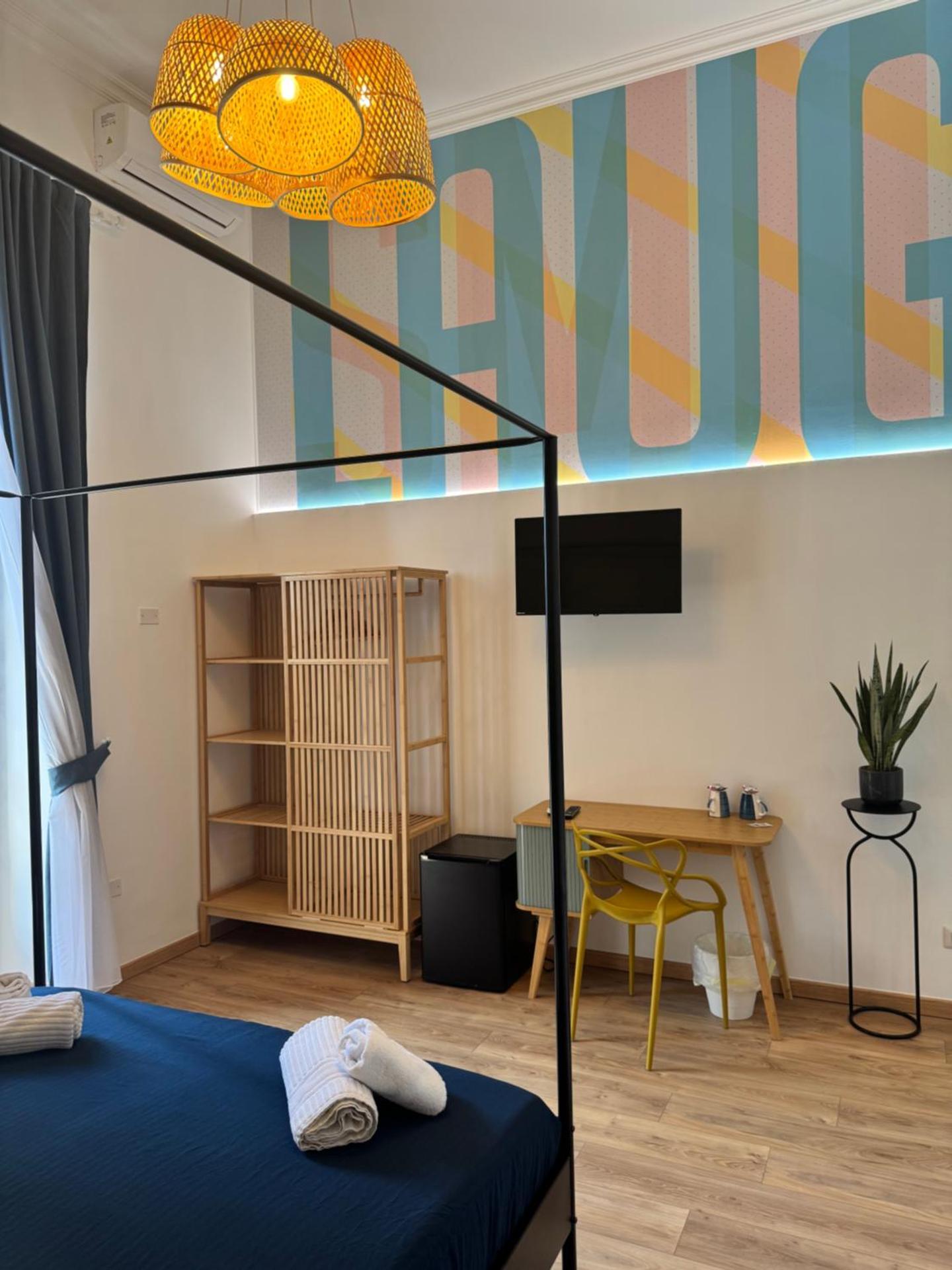 Tweepersoonskamer met Balkon en Uitzicht op Zee