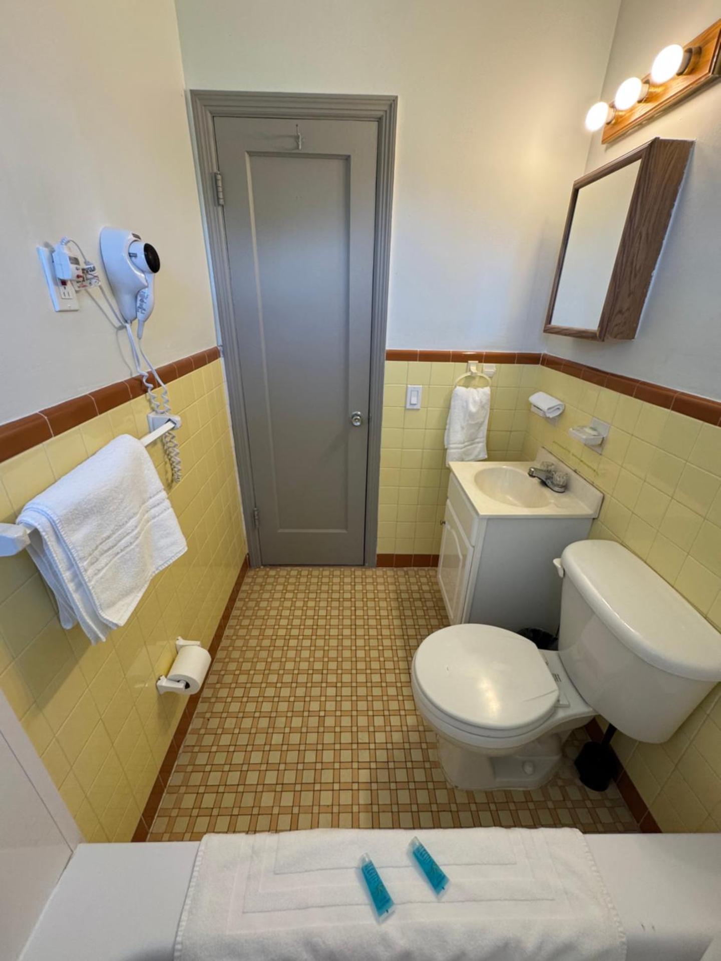 1 Bedroom Deluxe - Traditional Building