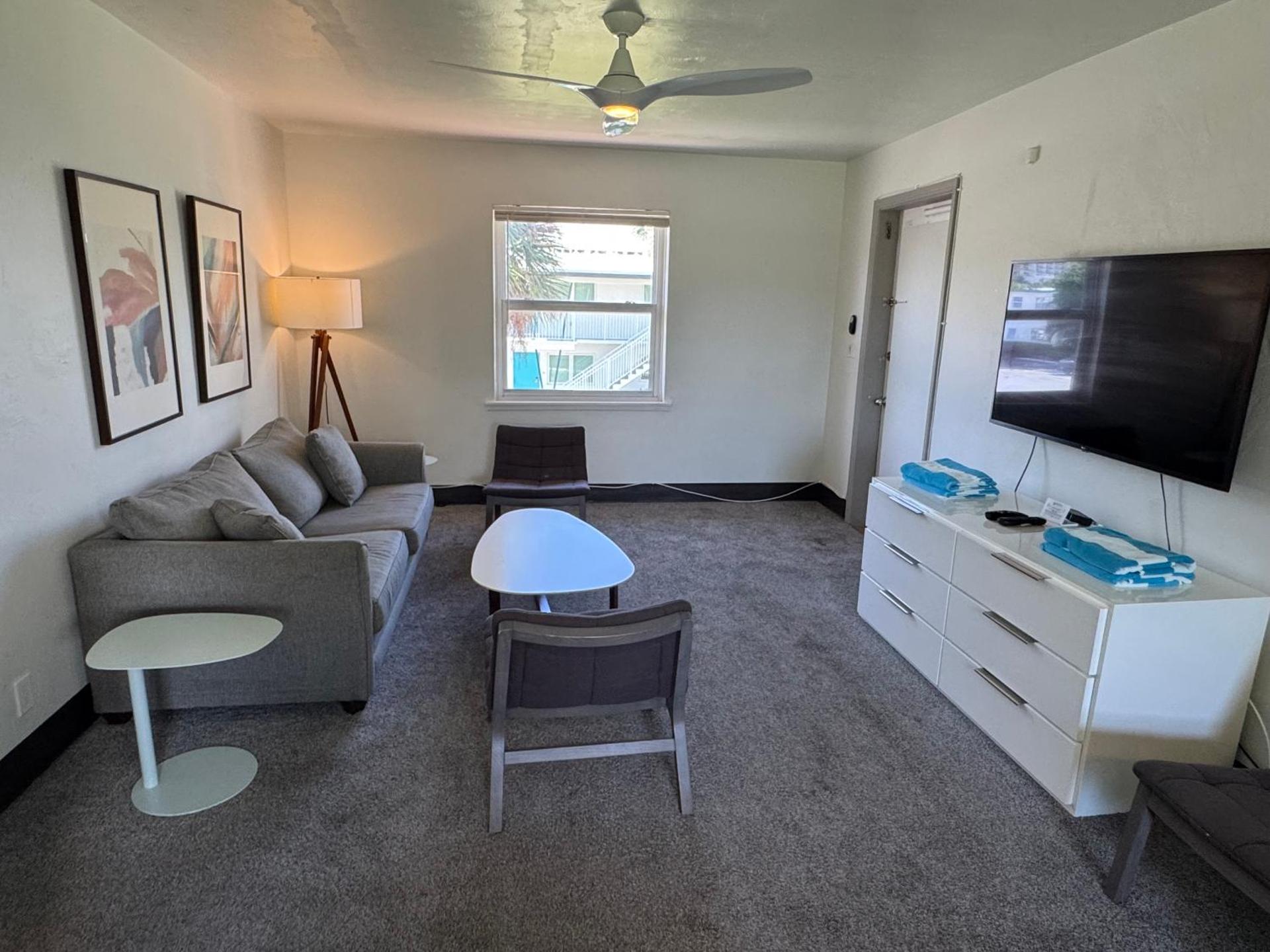 2 Bedroom Suite - Traditional Building