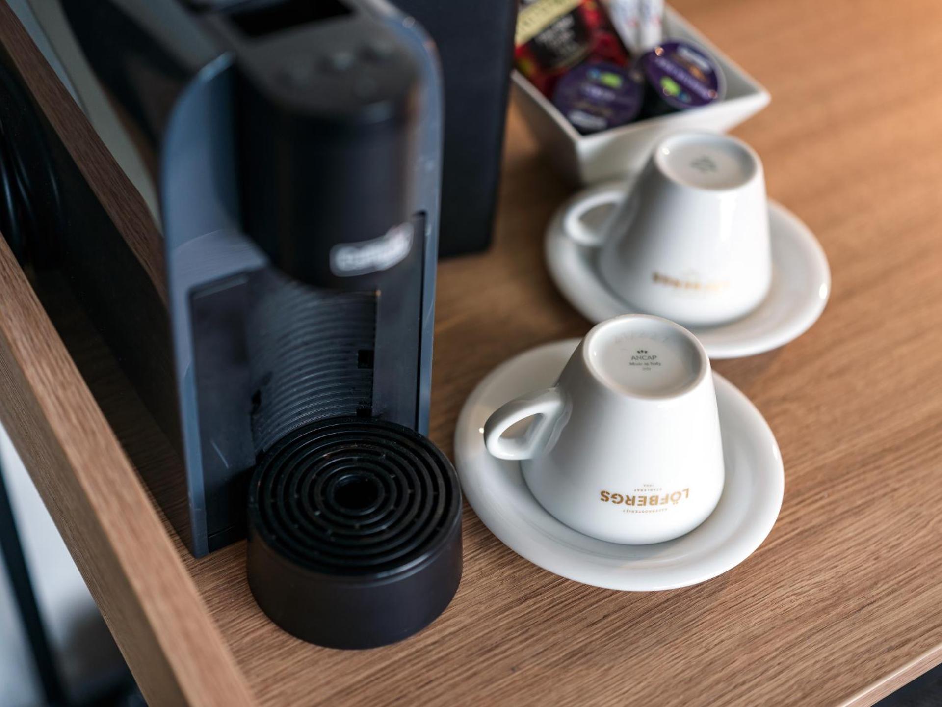 Coffee/tea facilities