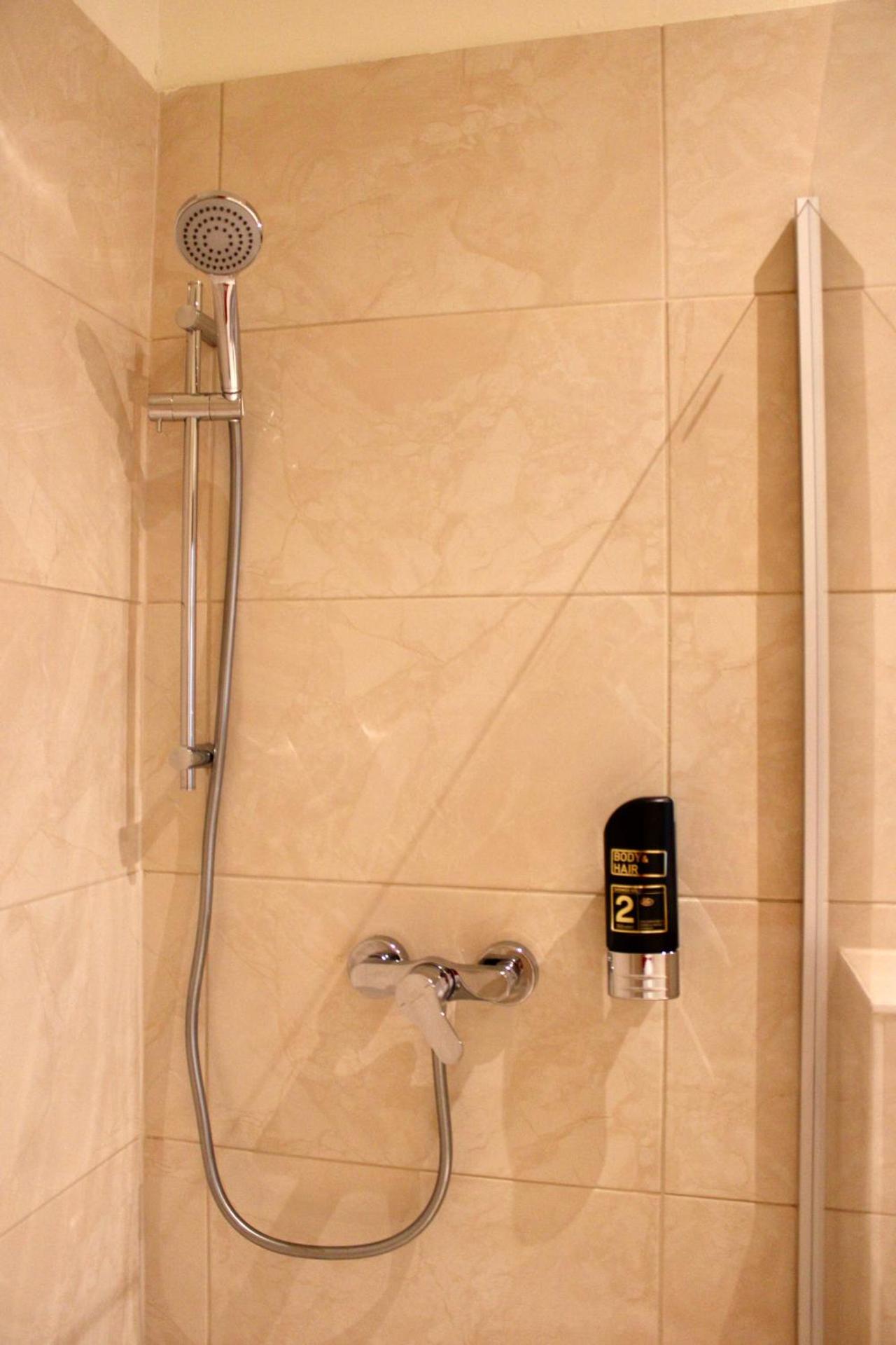 City Inn 24H Self Check-In by H&H Hotels