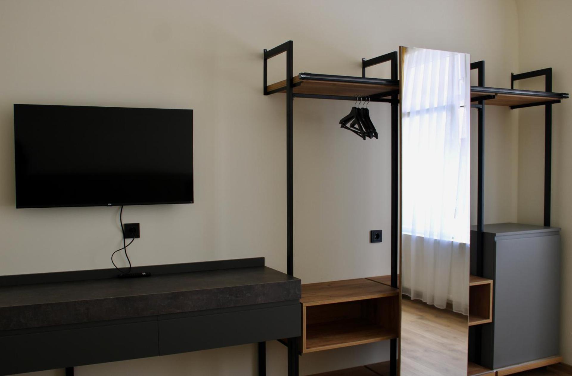 City Inn 24H Self Check-In by H&H Hotels