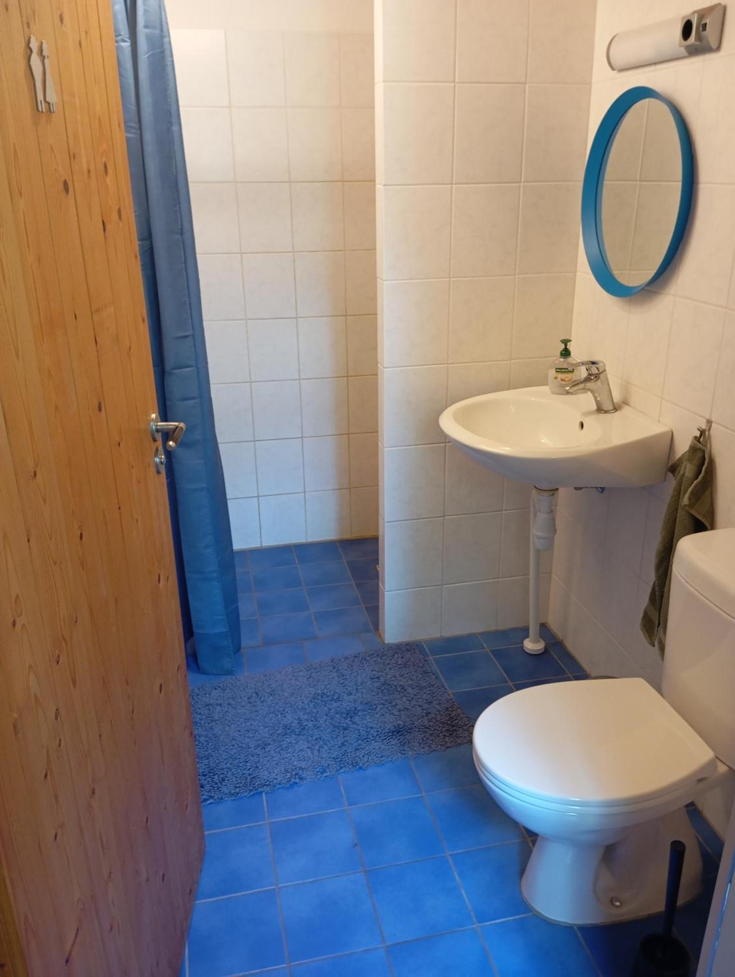 Single Room with Private External Bathroom