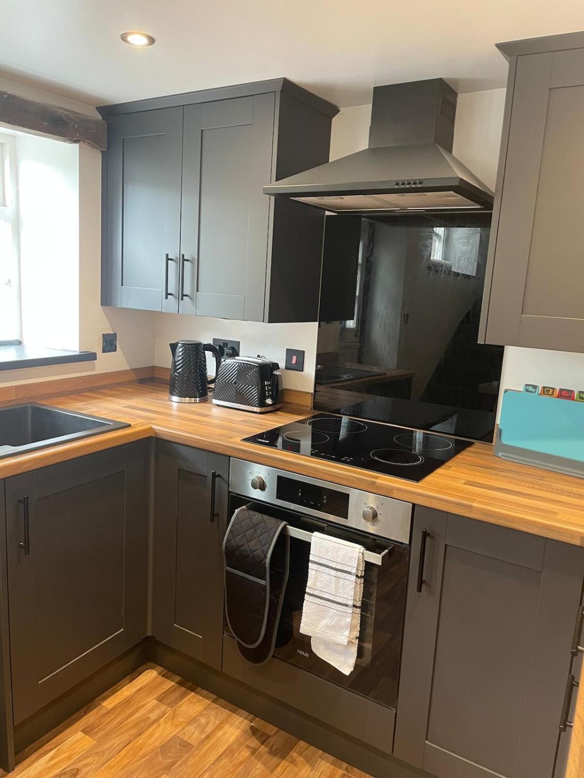 2 bedroom country cottage in the Lake District