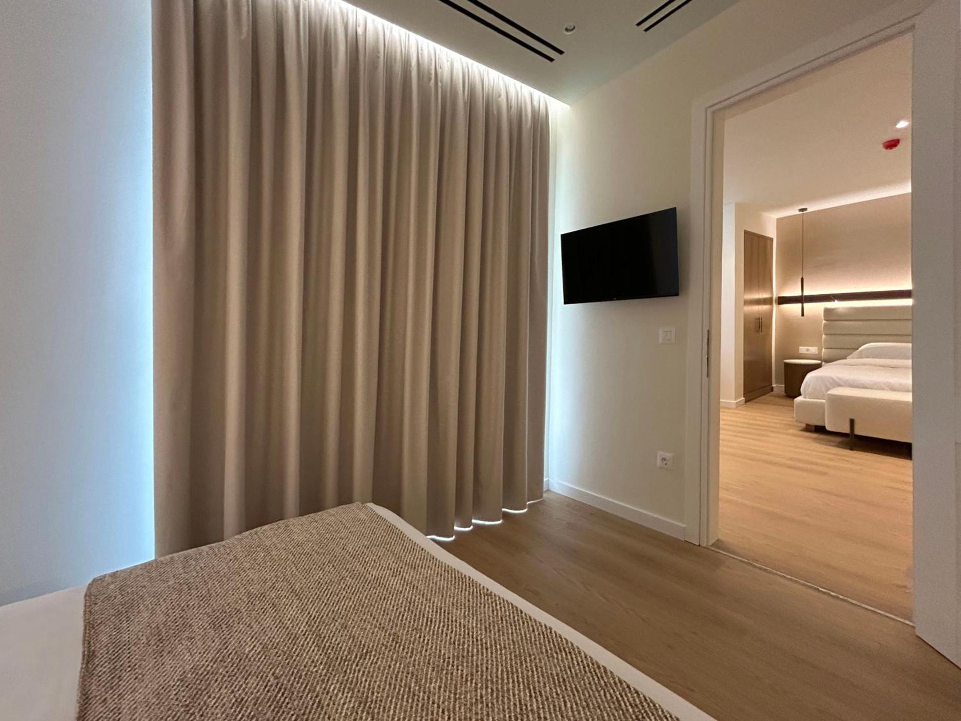 Luxury White Tower Suites