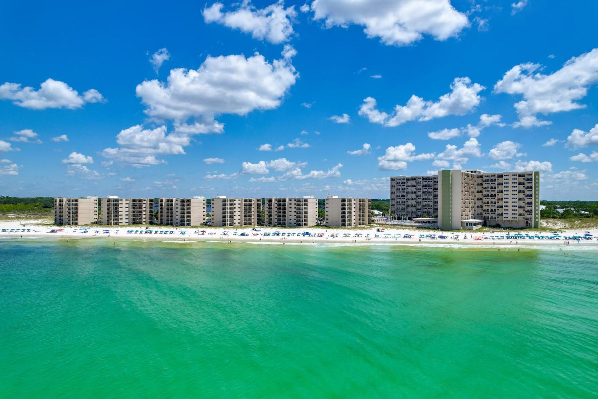 Oceanfront PCB Condo with Beach Access and 2 Pools