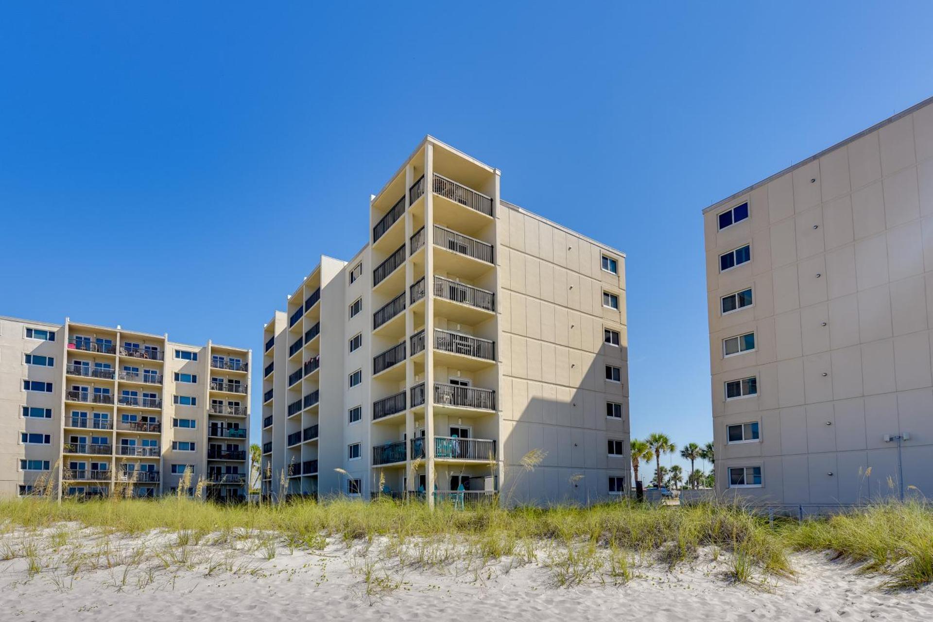 Oceanfront PCB Condo with Beach Access and 2 Pools
