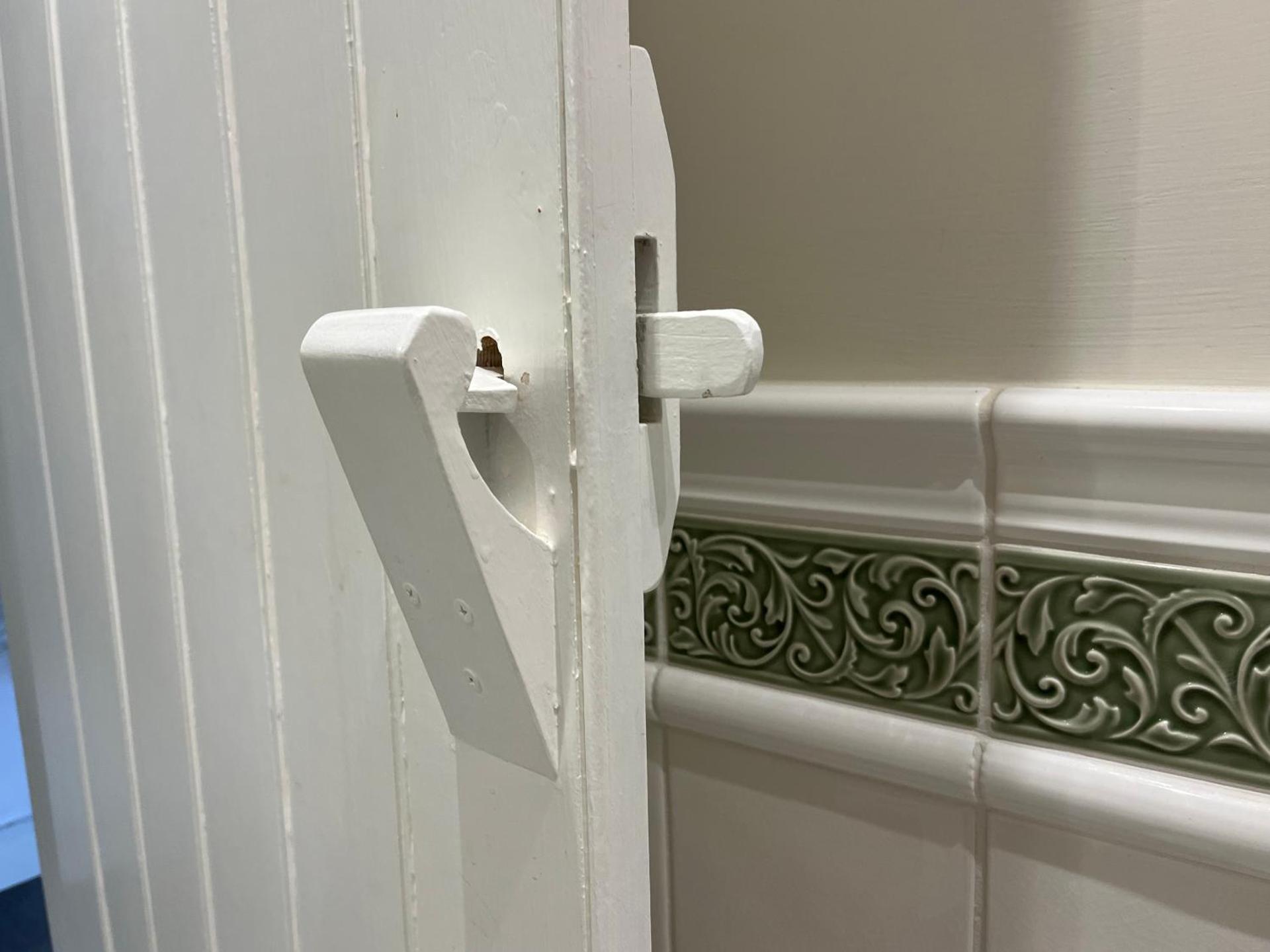 The Georgian Coach House:New Forest with hot tub