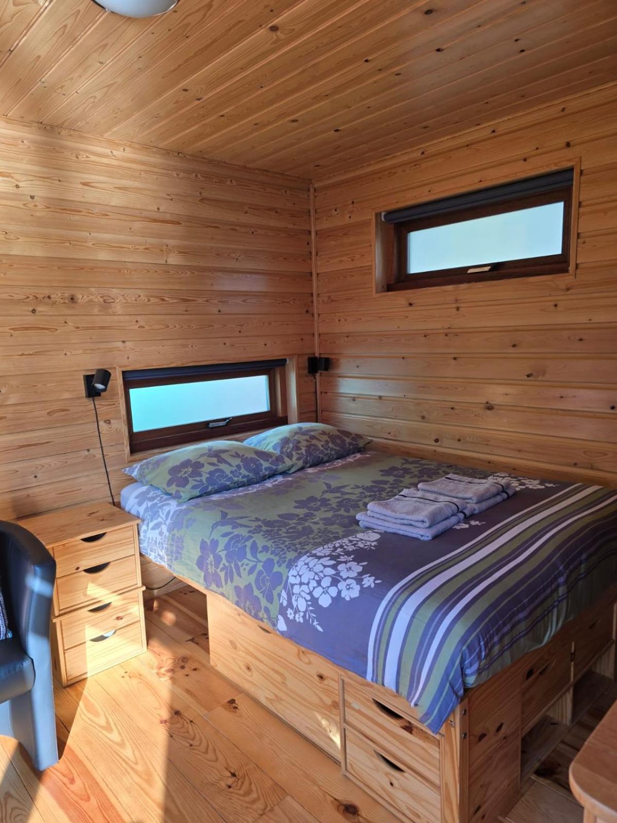 Mar&Mar Houseboat Studio