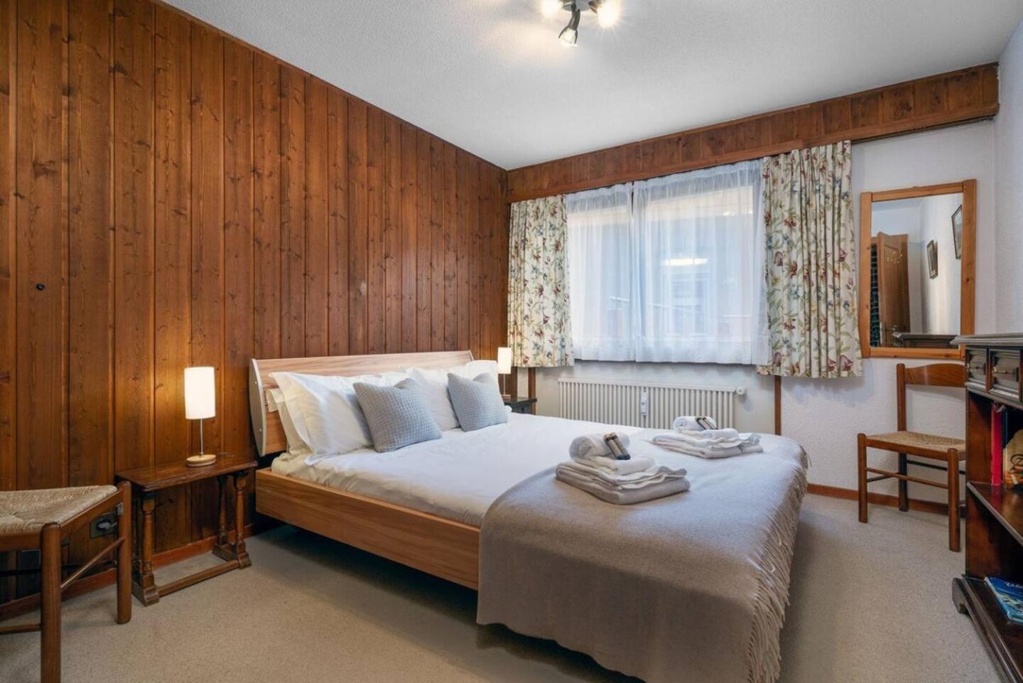 La Ruinette-charming 2-bed with pool & gym access