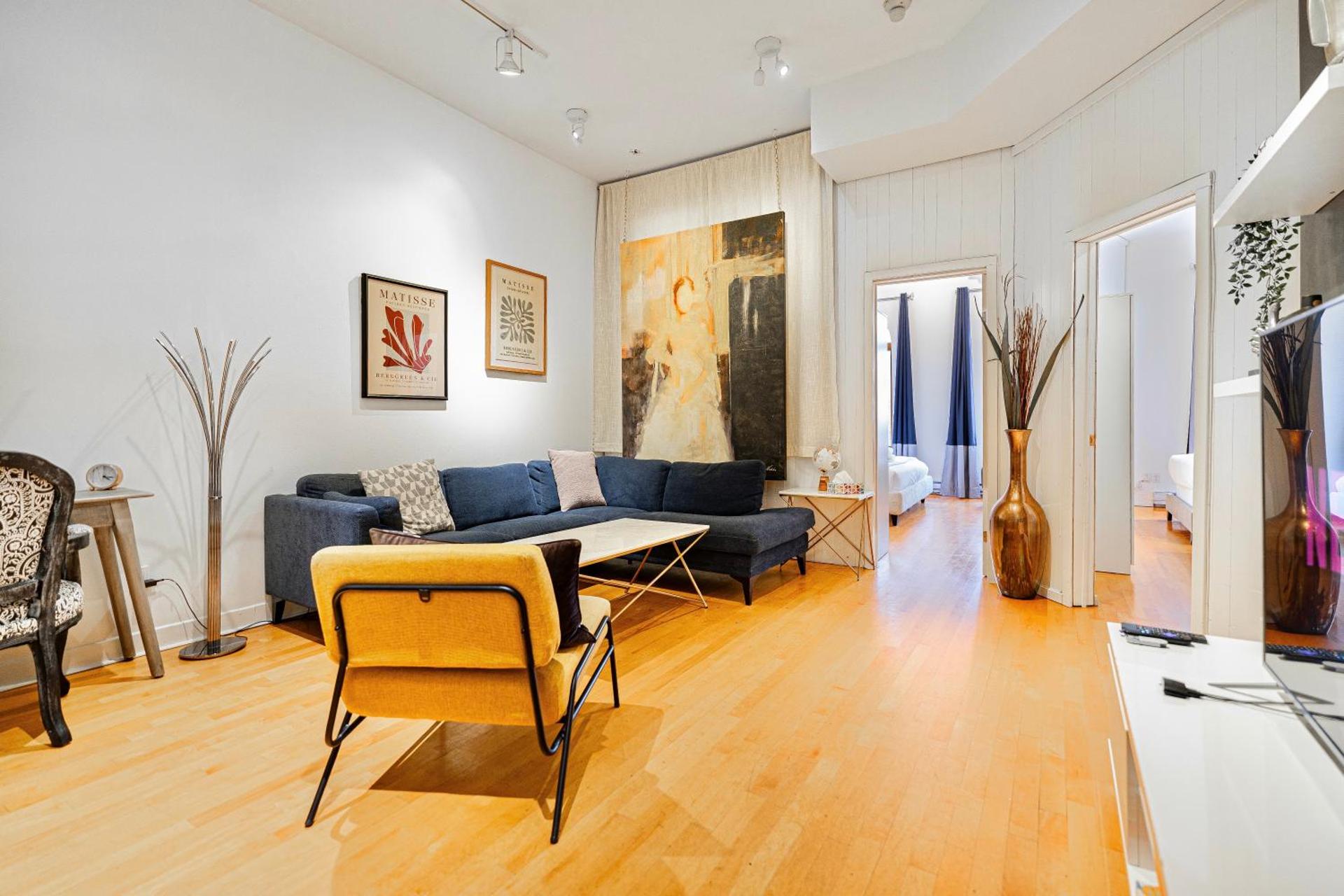 Suite La Madame - Designer Downtown Nest