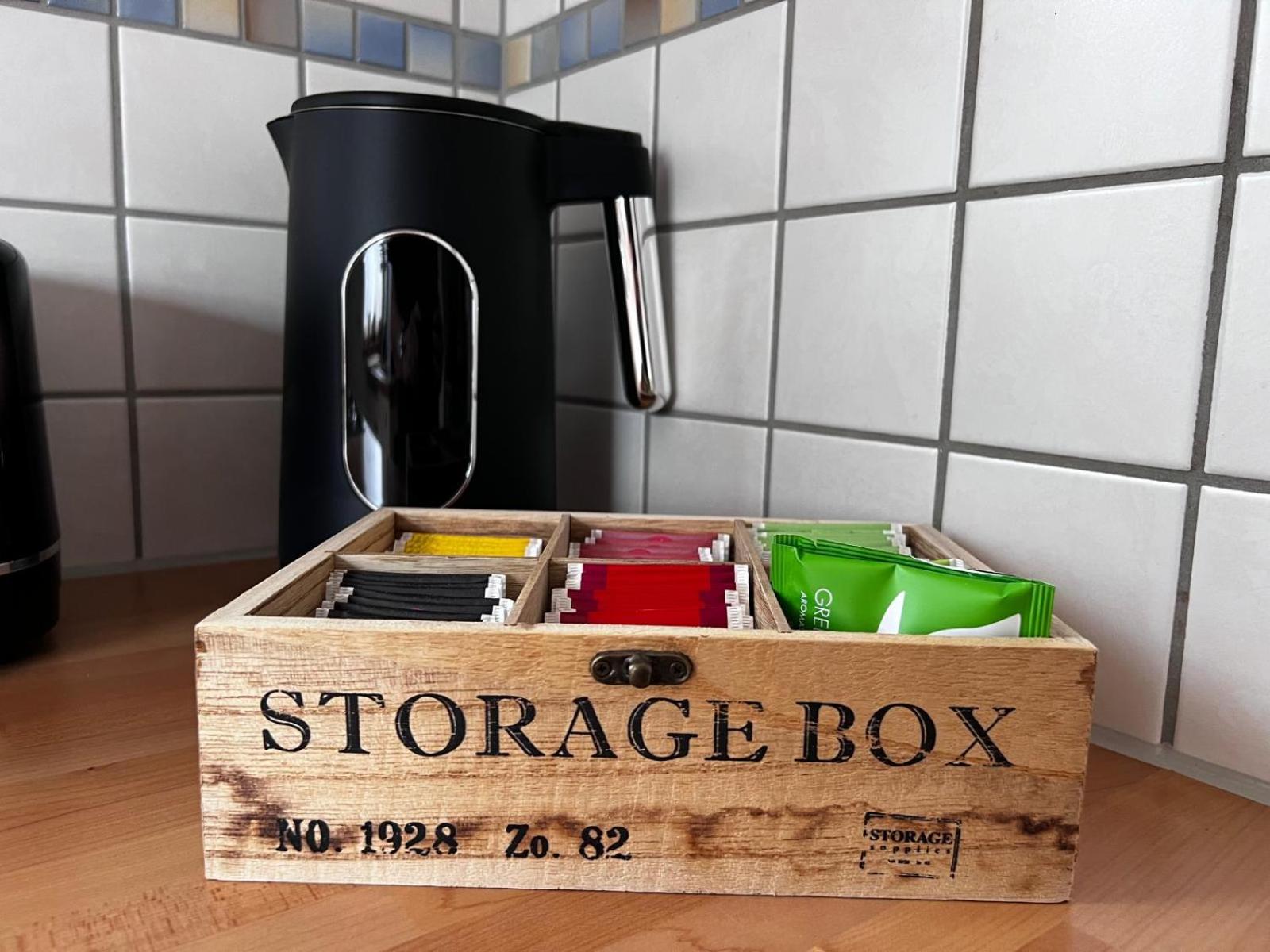 Coffee/tea facilities