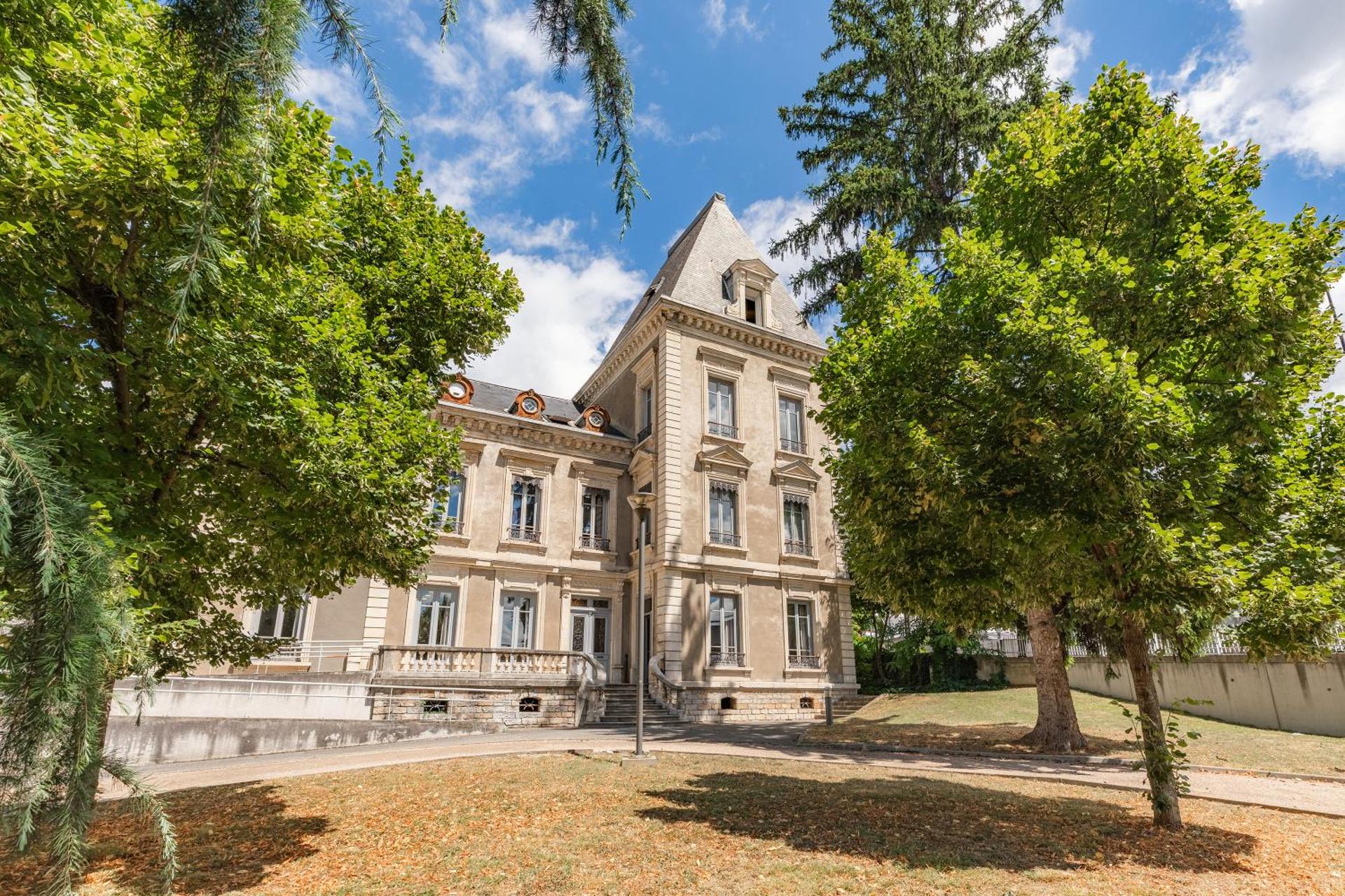 Meeting/conference room