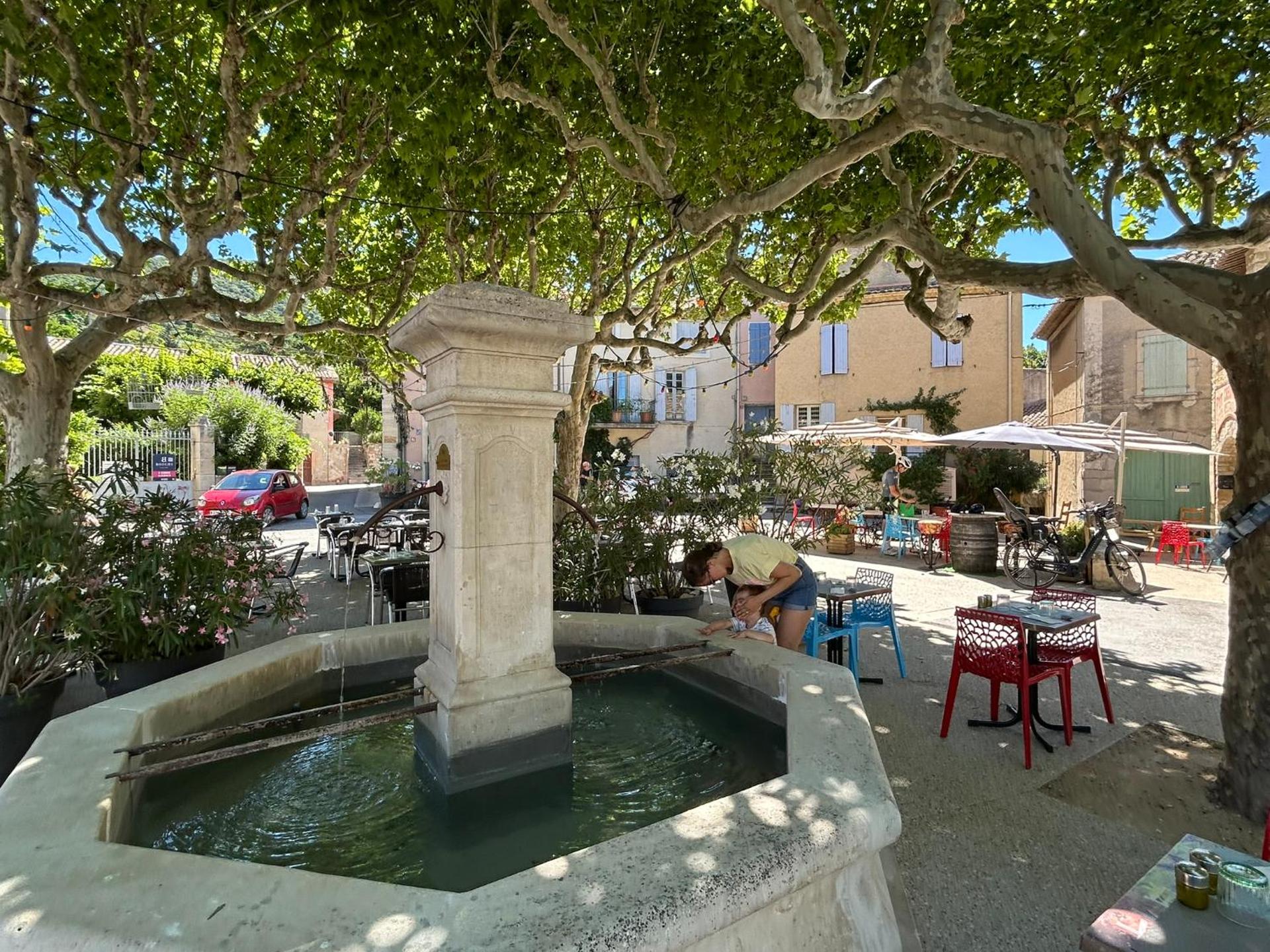 Maison de Vacances Provençale " Les Volets Verts "