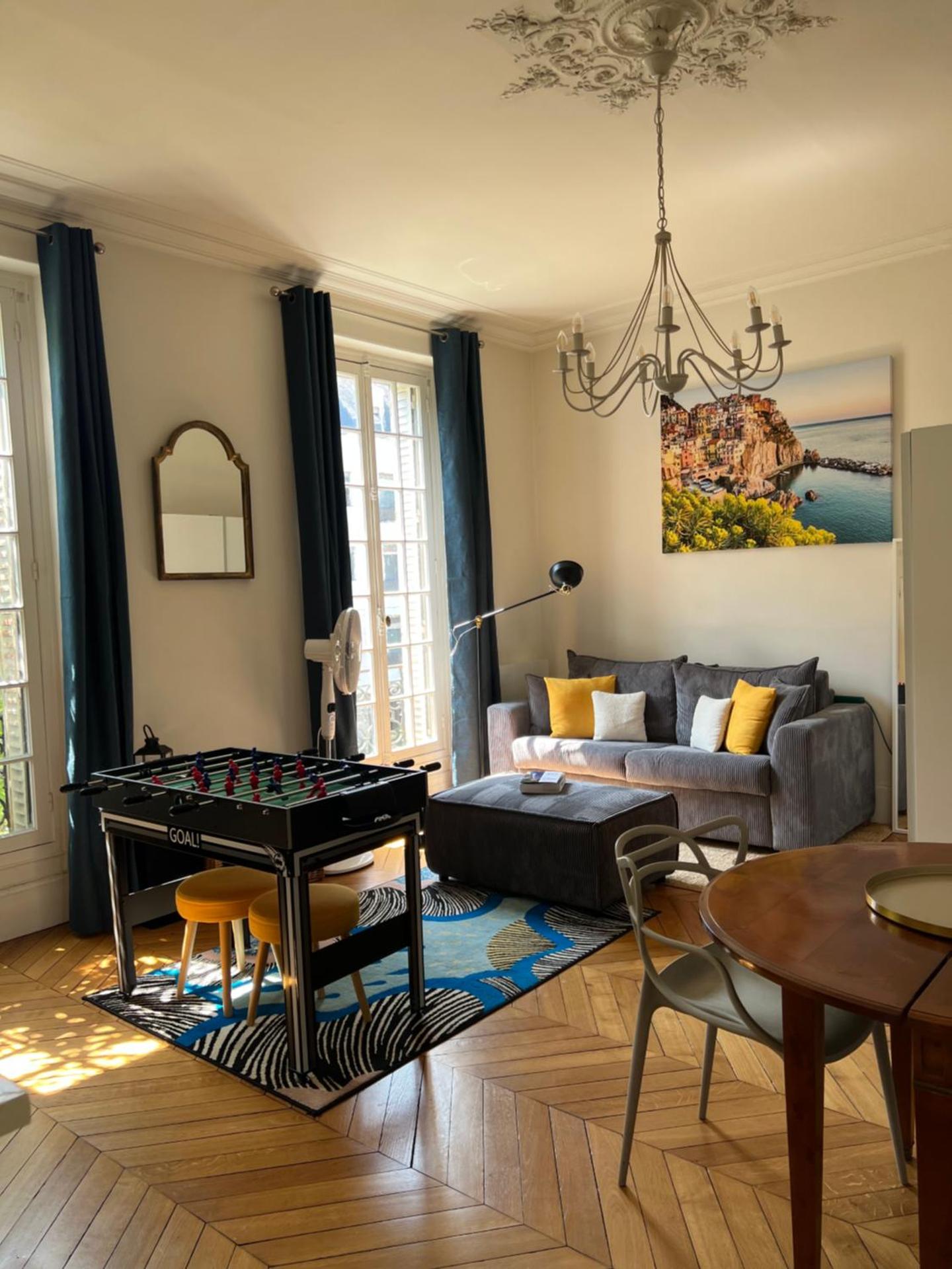 Grand studio lumineux en plein coeur de Versailles