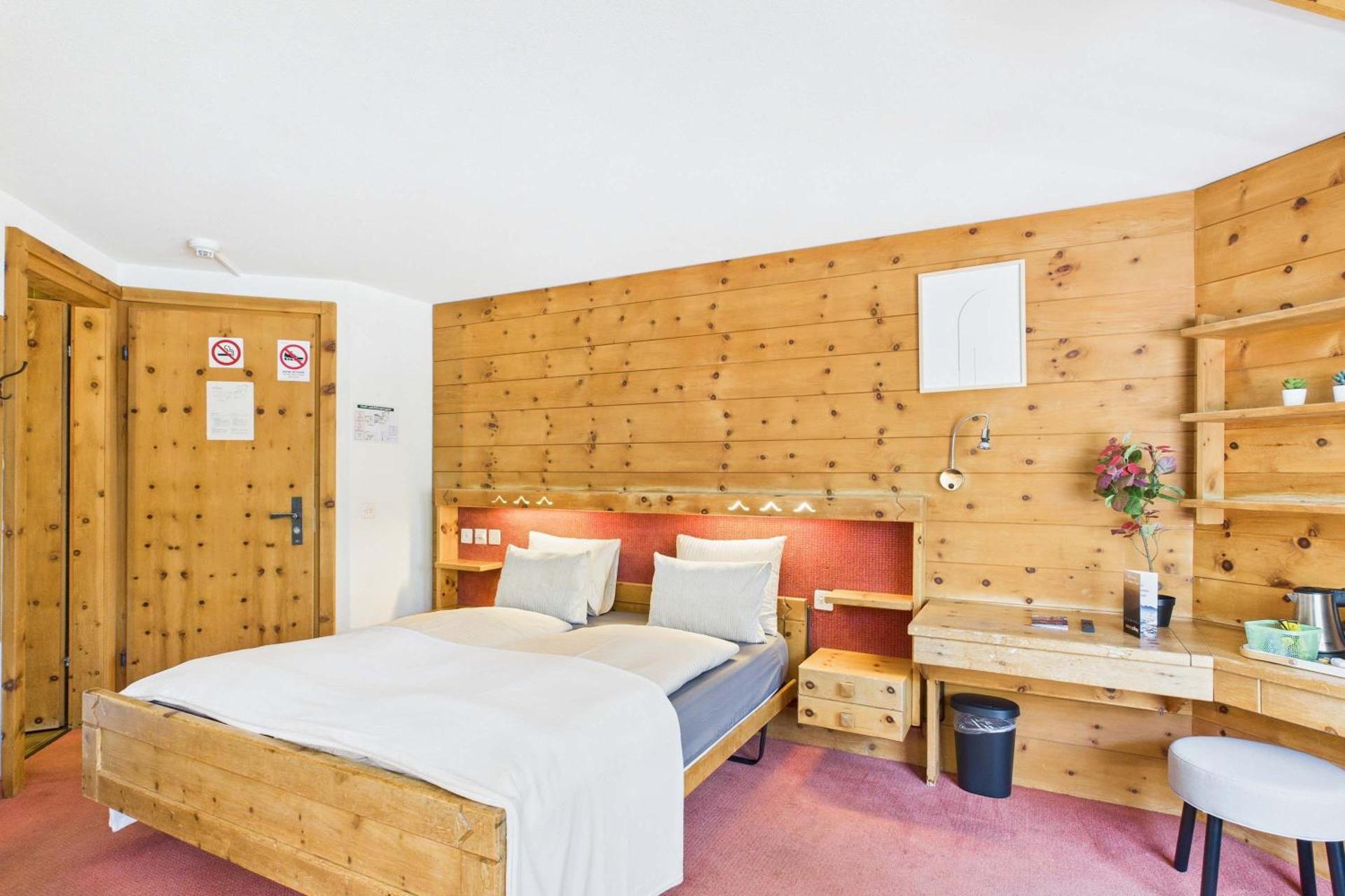 Central suite to stay for two experience SaasFee
