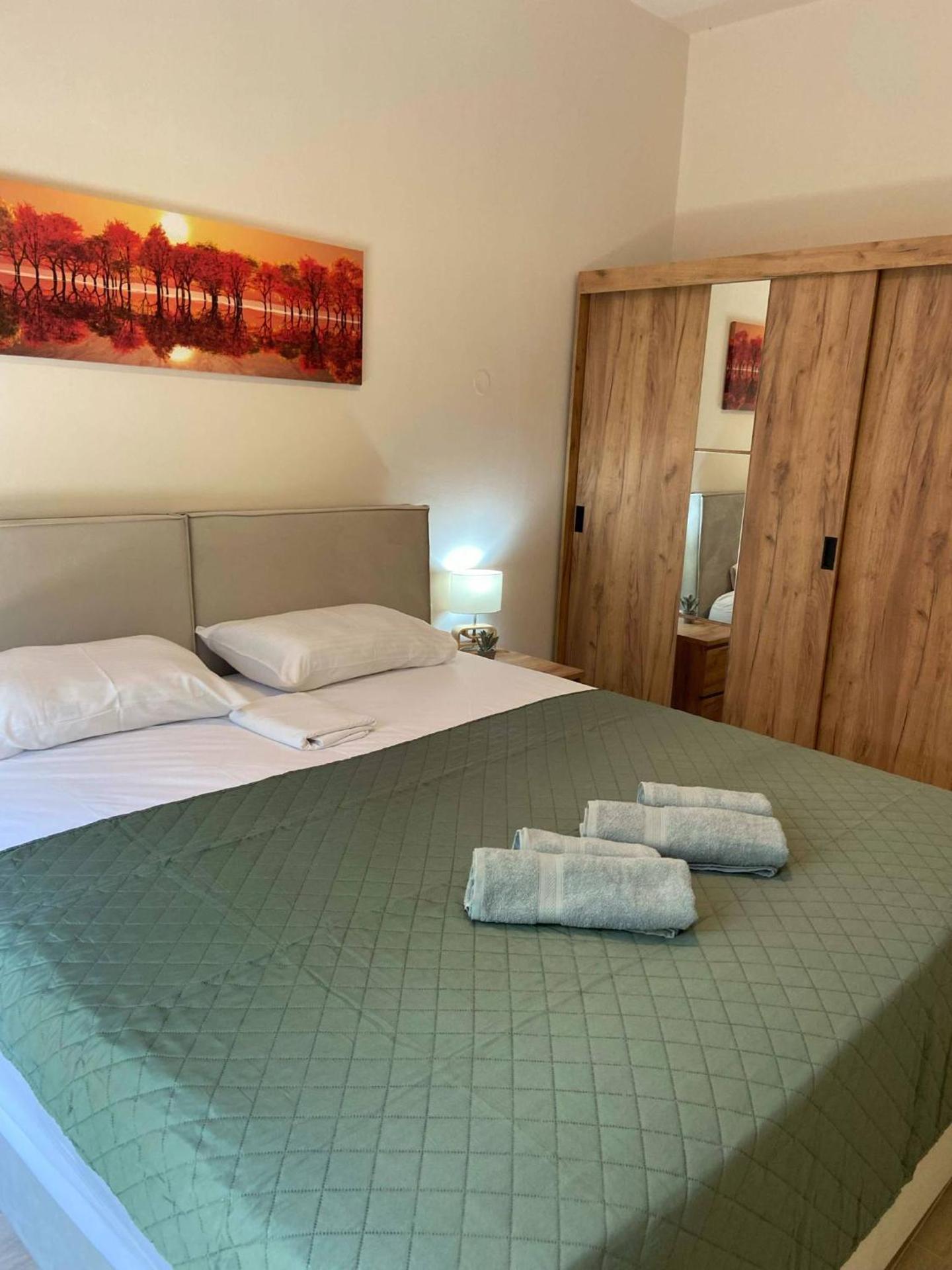 ZoYa ‘s Apartments