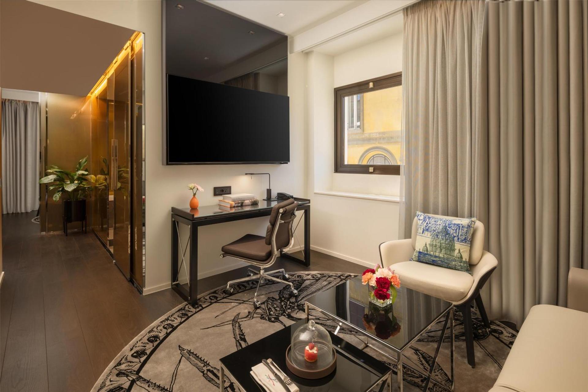 Photo of the whole room