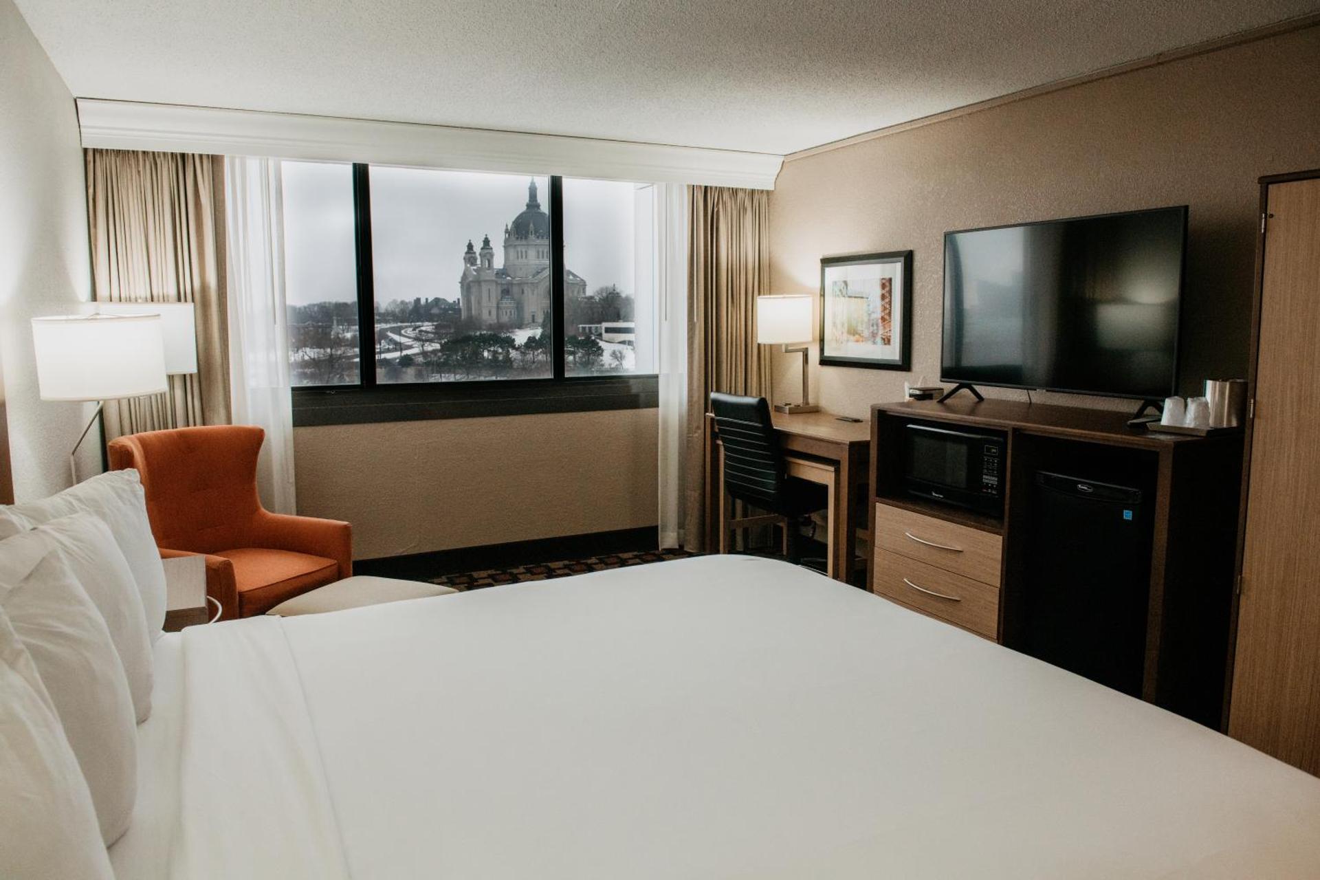 King Room - Non-Smoking