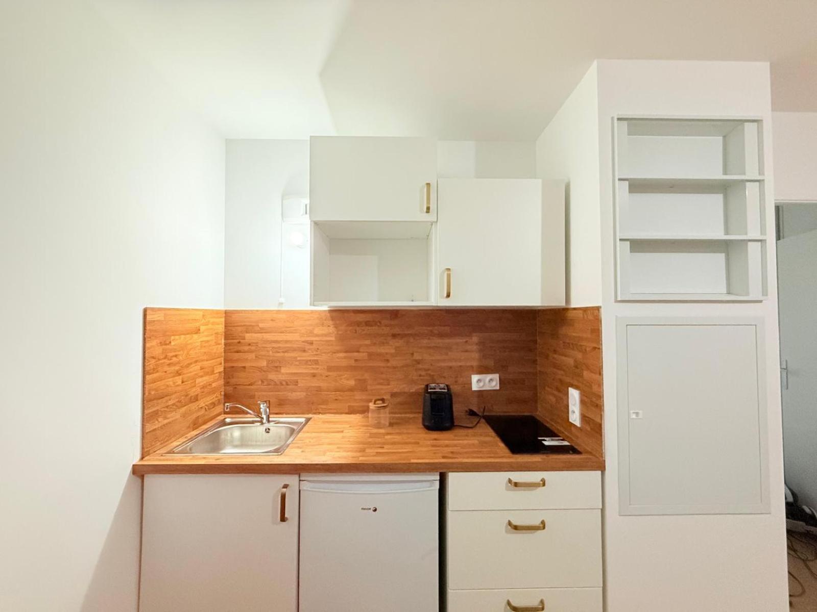 Vases d'honneur HOME proche de Paris et du stade de France