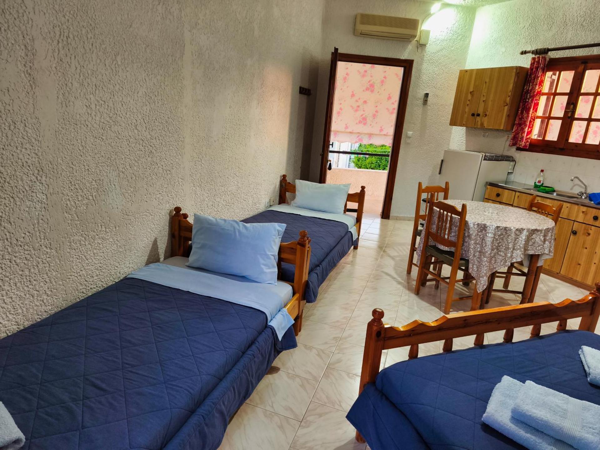 Akrata Golden Beach House 2