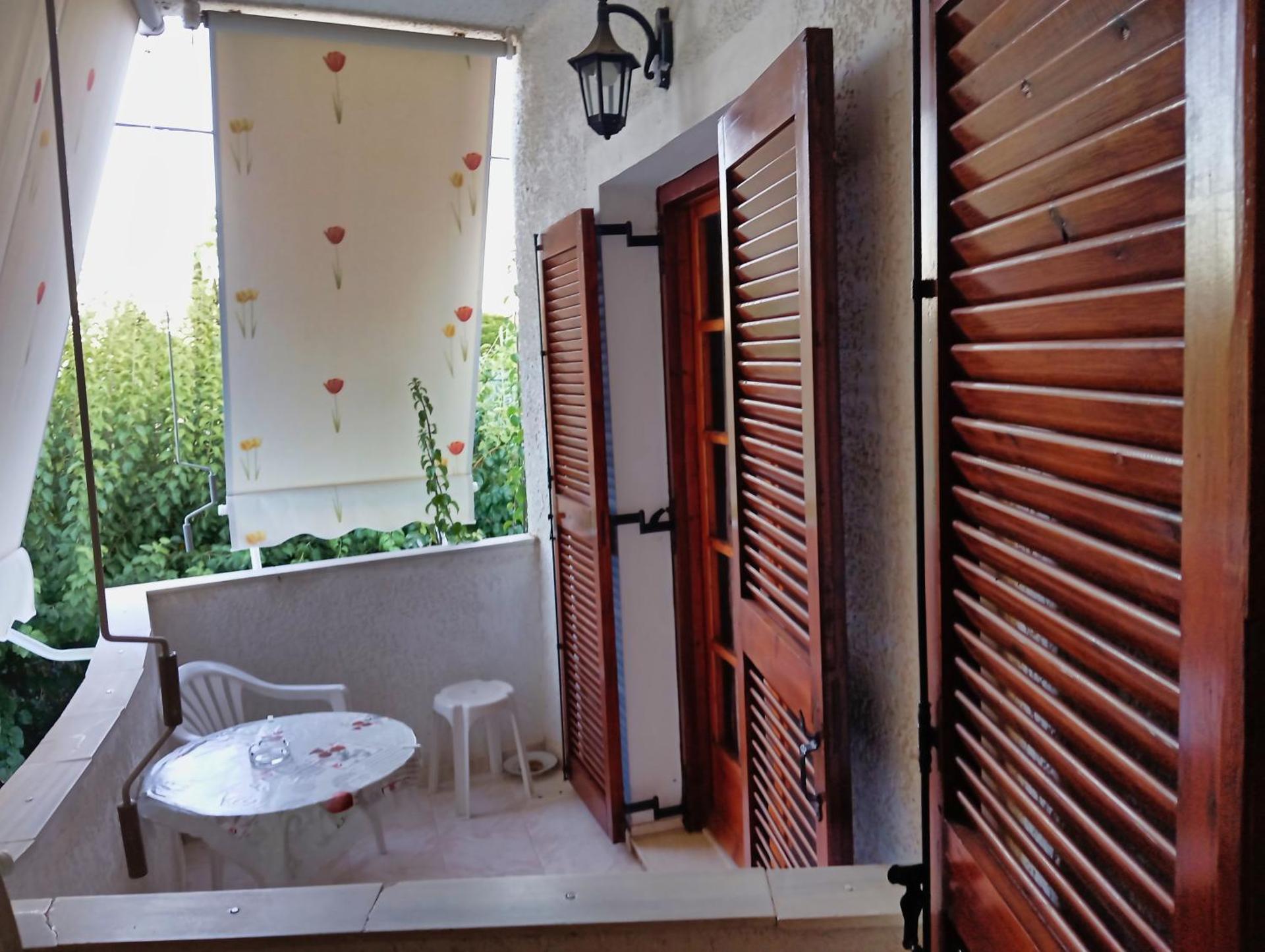 Akrata Golden Beach House 2