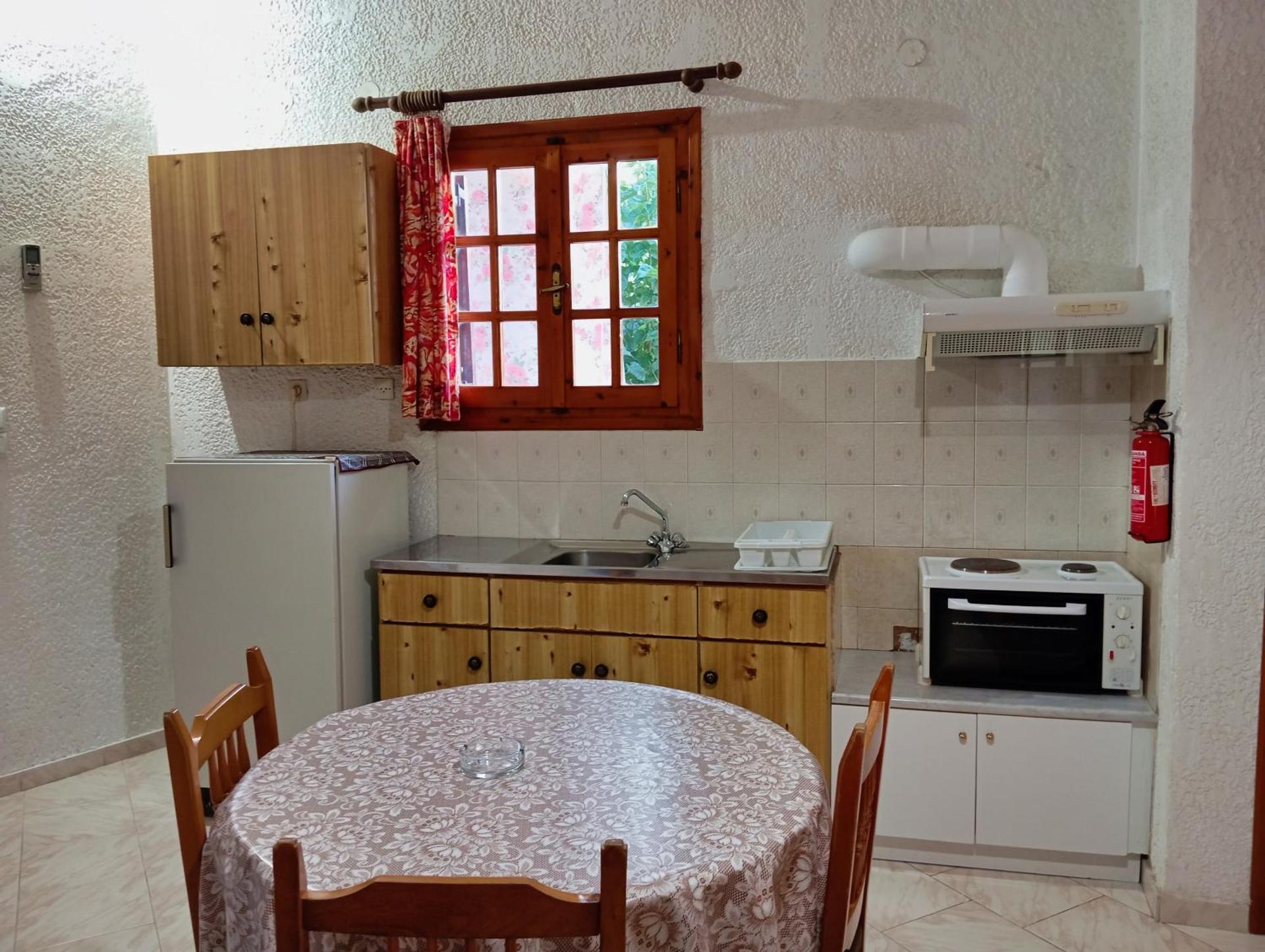 Akrata Golden Beach House 2