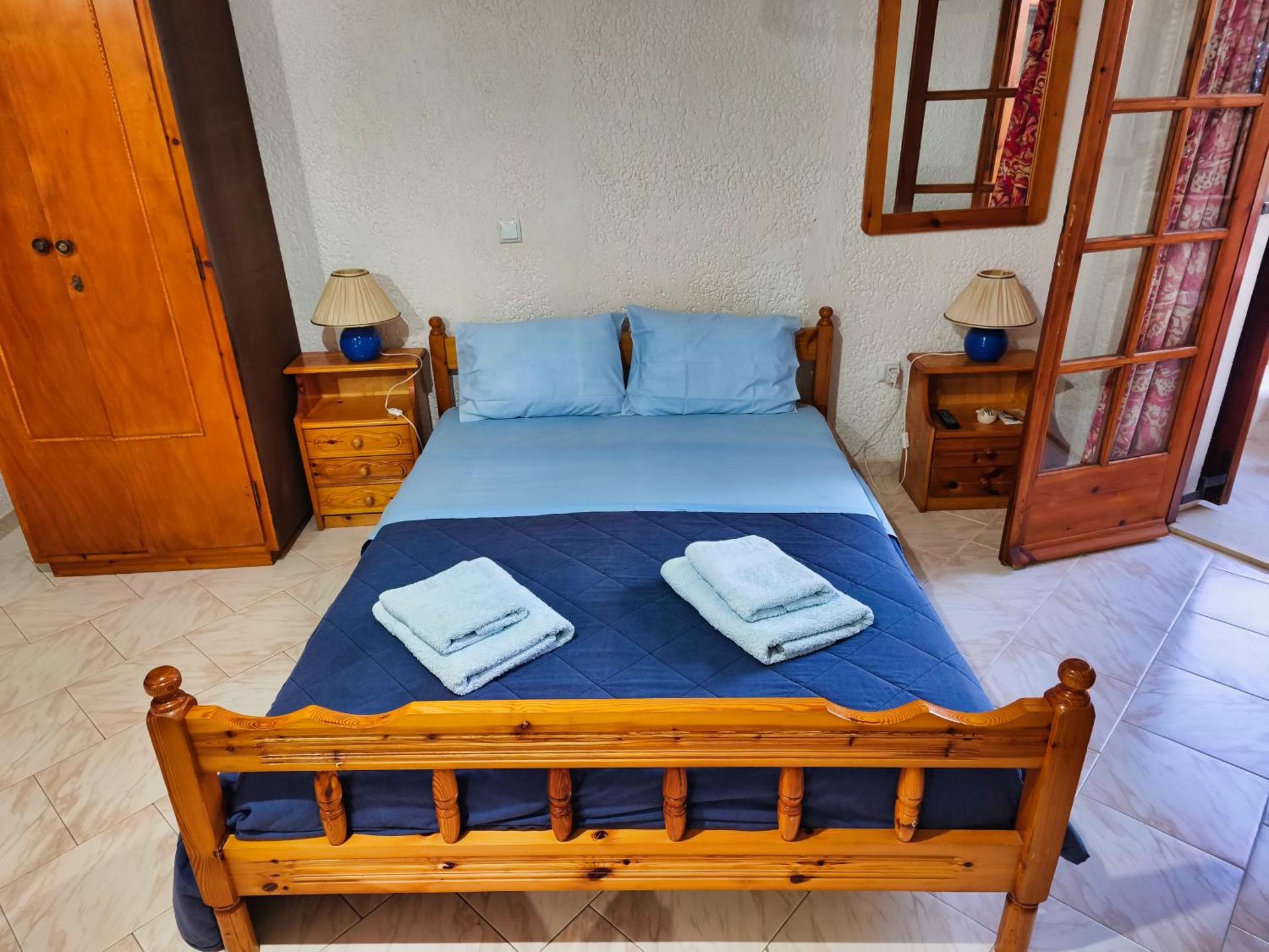 Akrata Golden Beach House 2