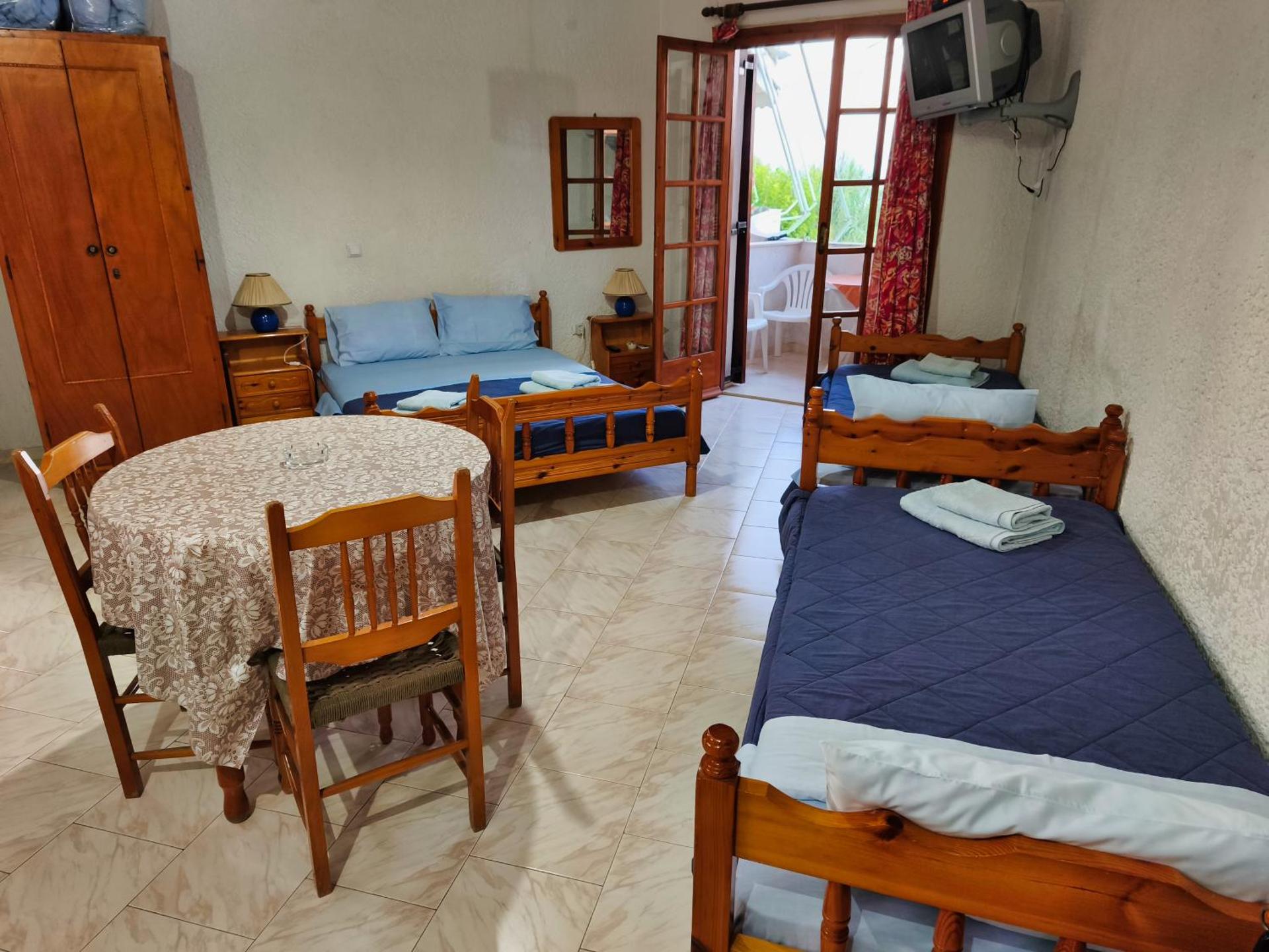 Akrata Golden Beach House 2