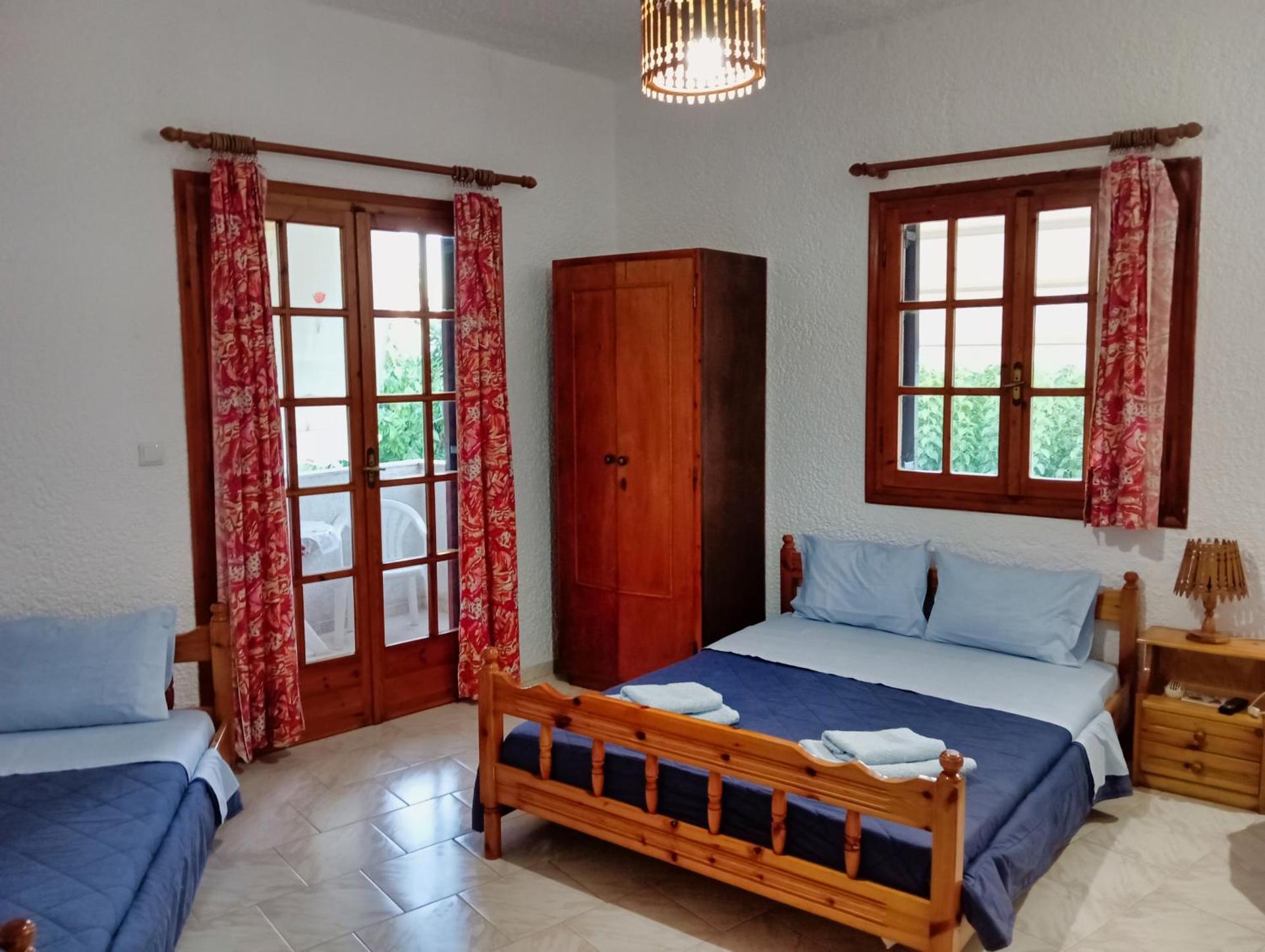 Akrata Golden Beach House 2