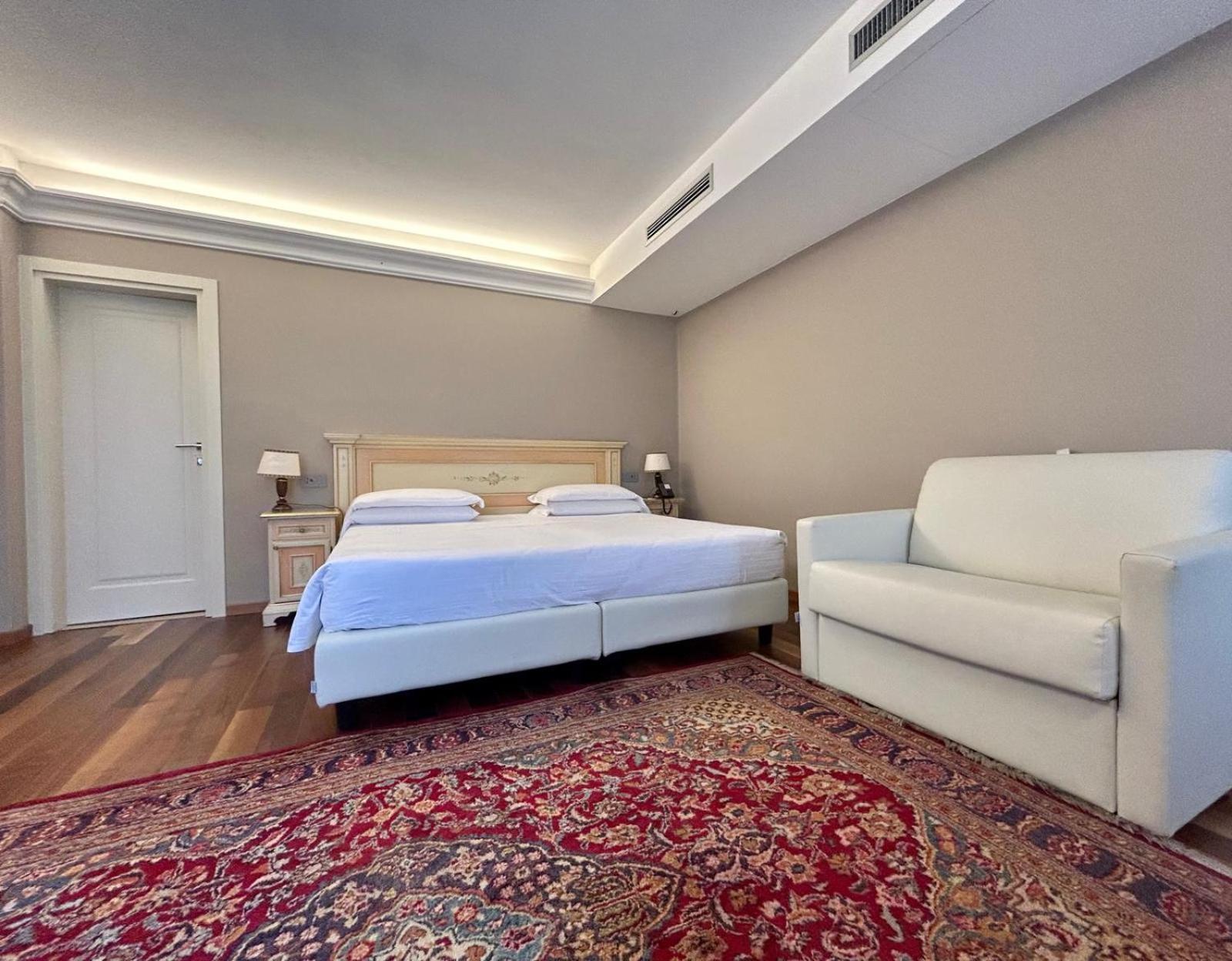 Superior Doppelzimmer mit Kanalblick