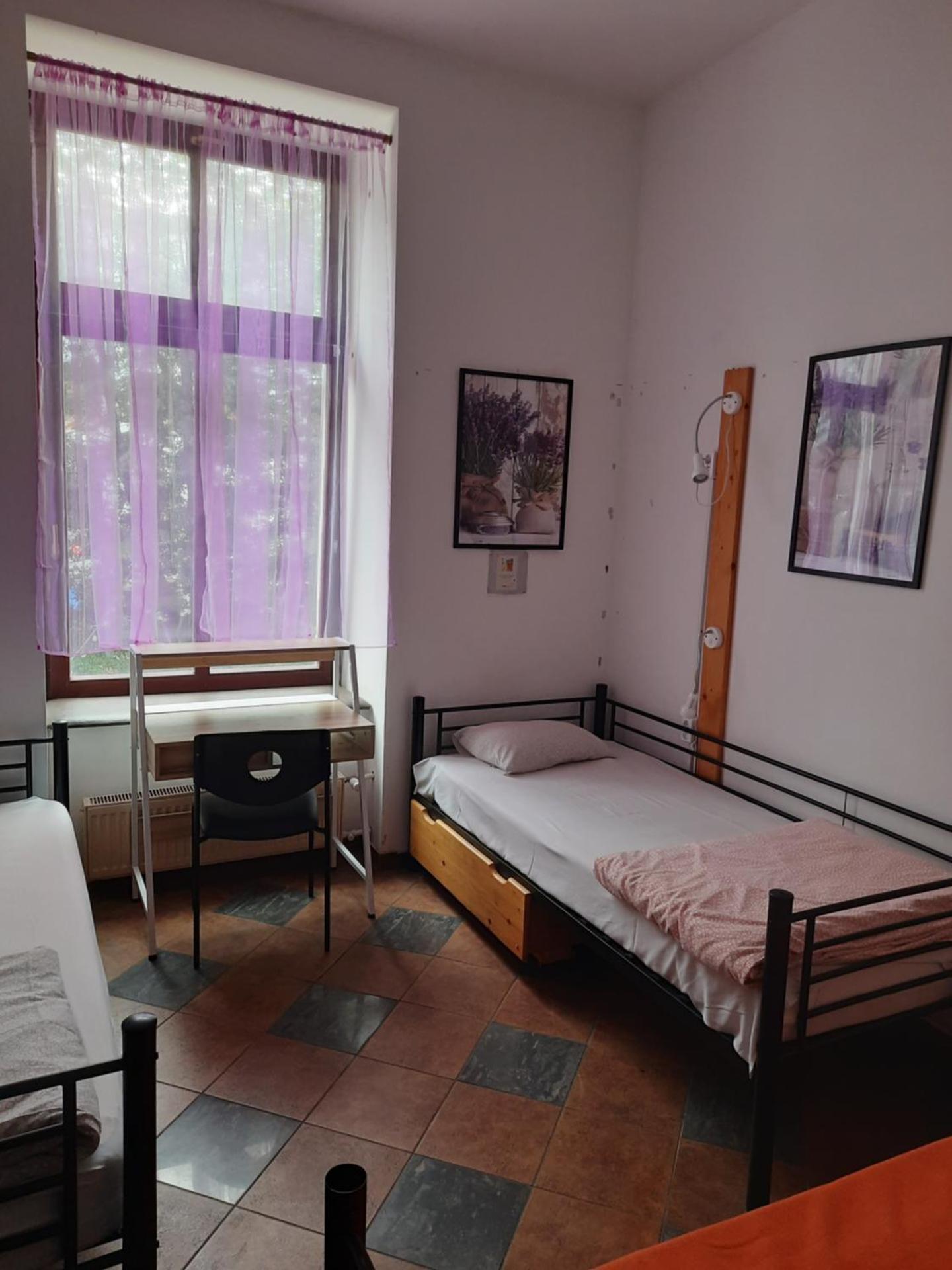 Room Hostel Piotrkowska