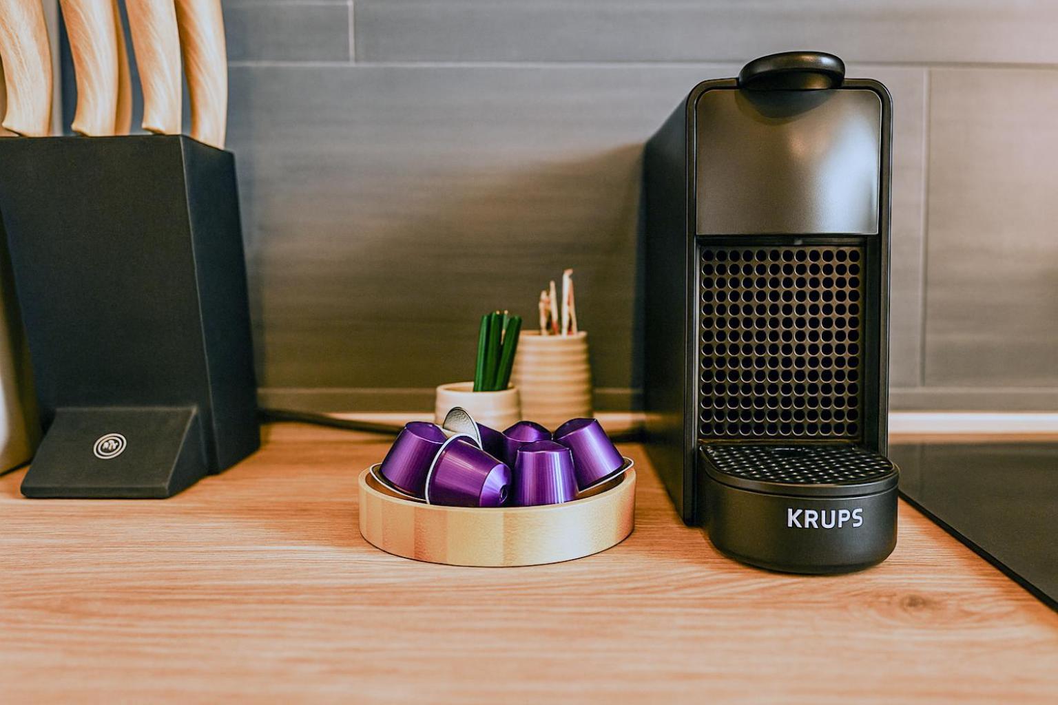 MobyDick, central, Walk to the Beach, Private Parking