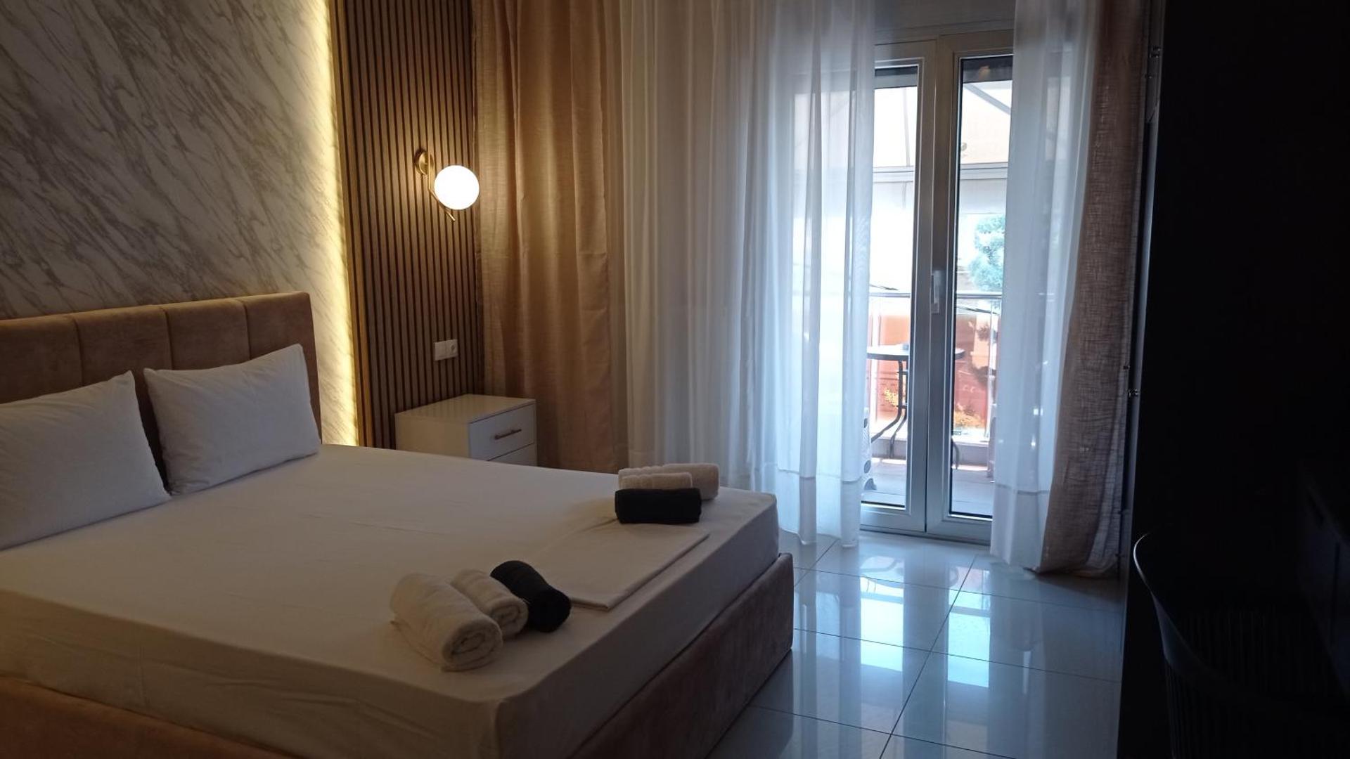 Demmy's Luxury Apartment