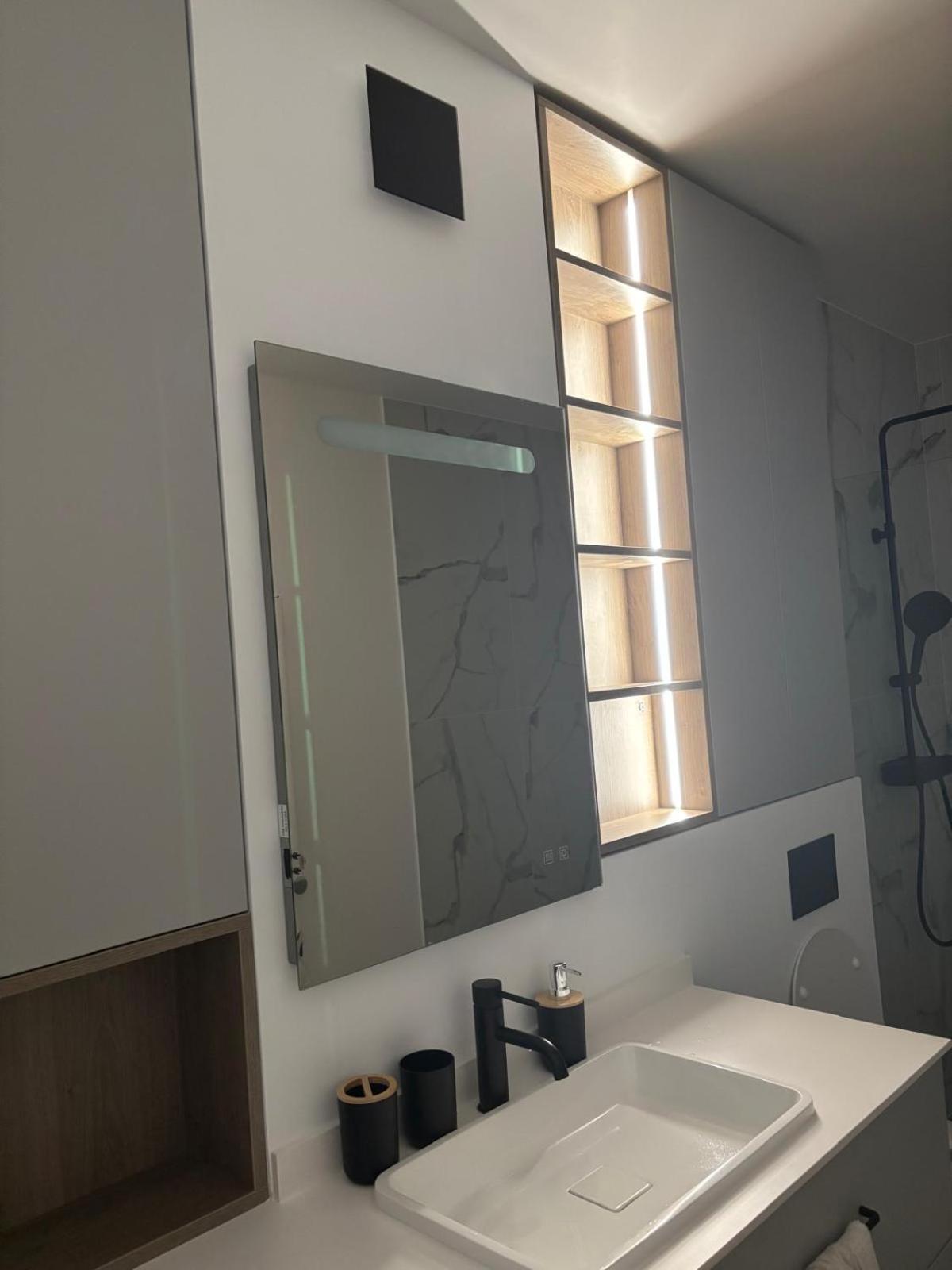 Elite Apartment - Art of fine living