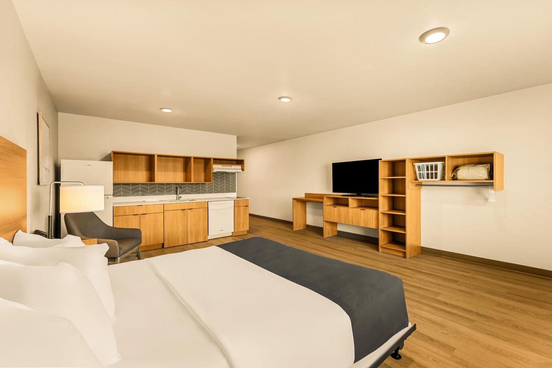LivAway Suites Salt Lake City- Draper