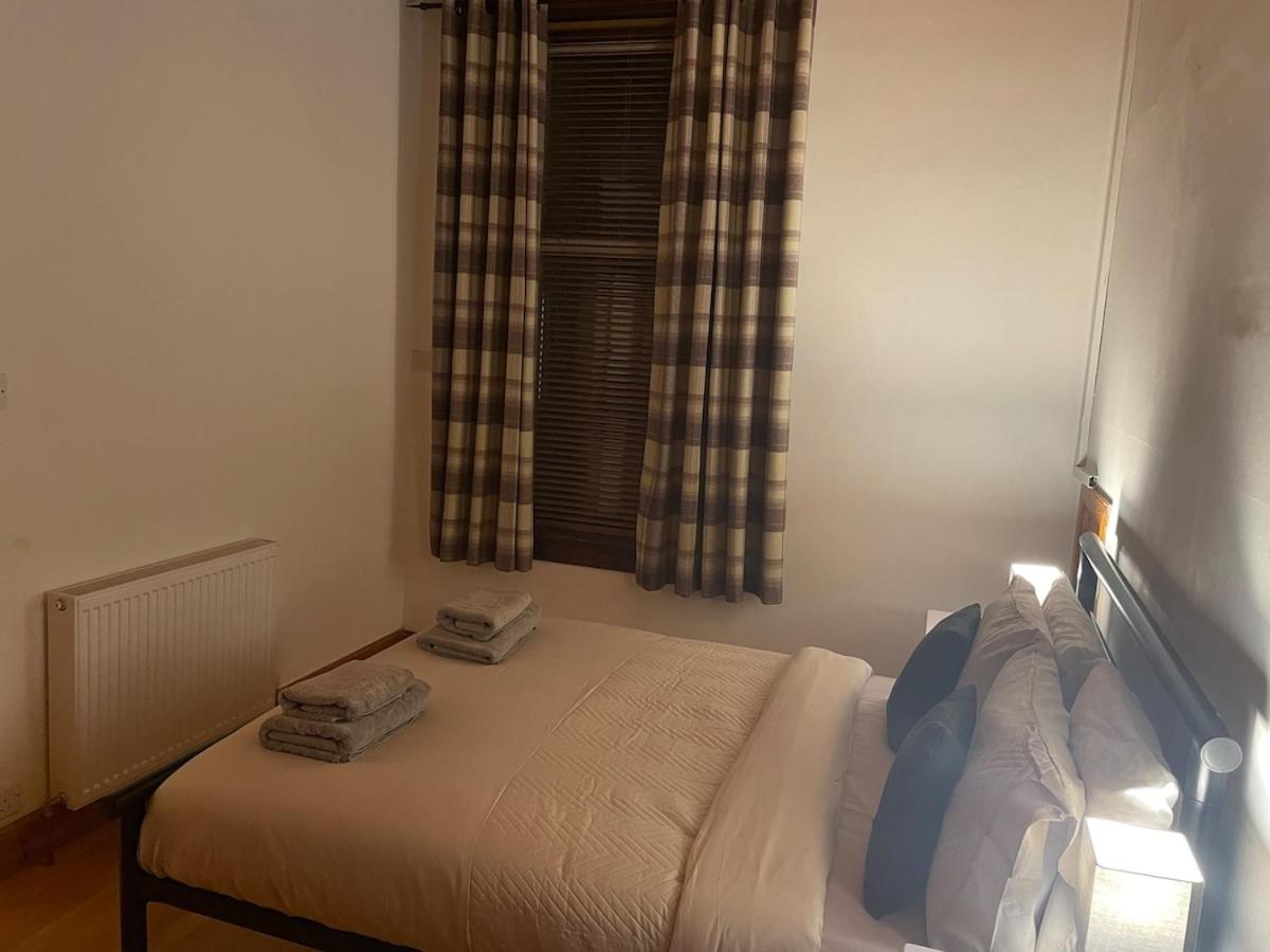 Quirky Cottage Central Bathgate