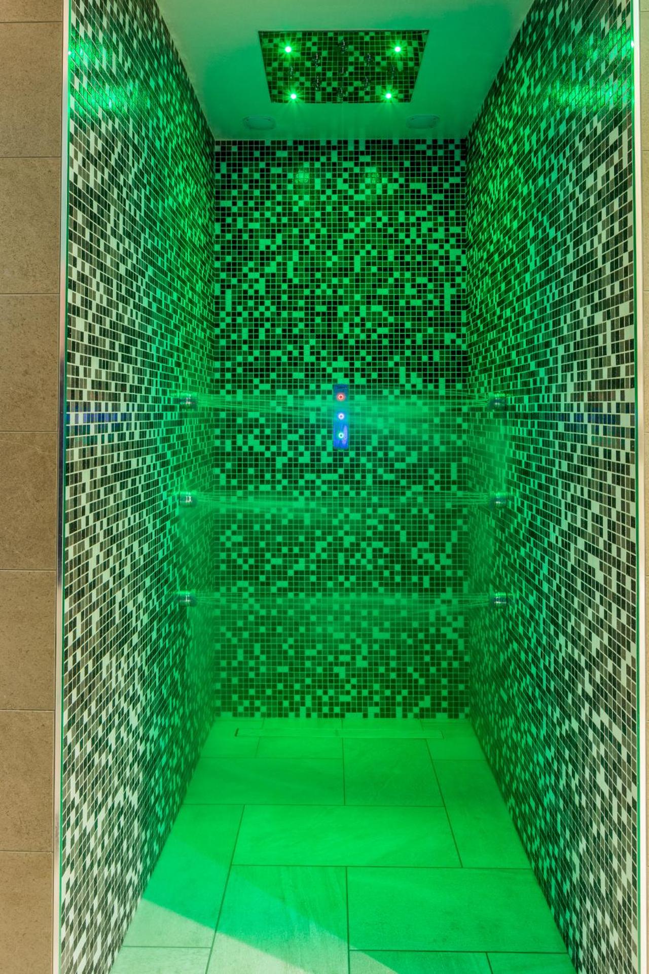 Spa and wellness centre/facilities