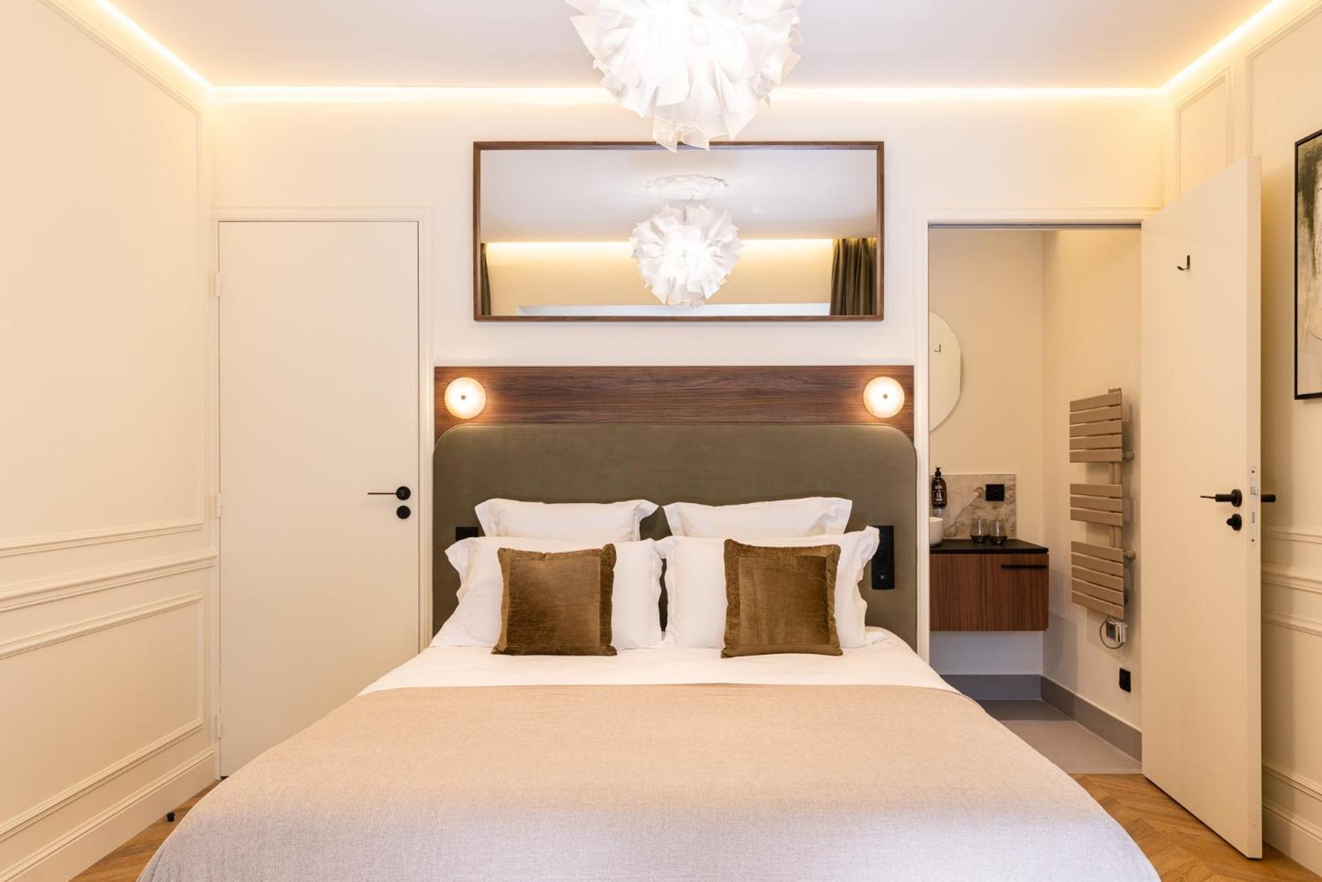 Hausman Suites - Appart Hotel