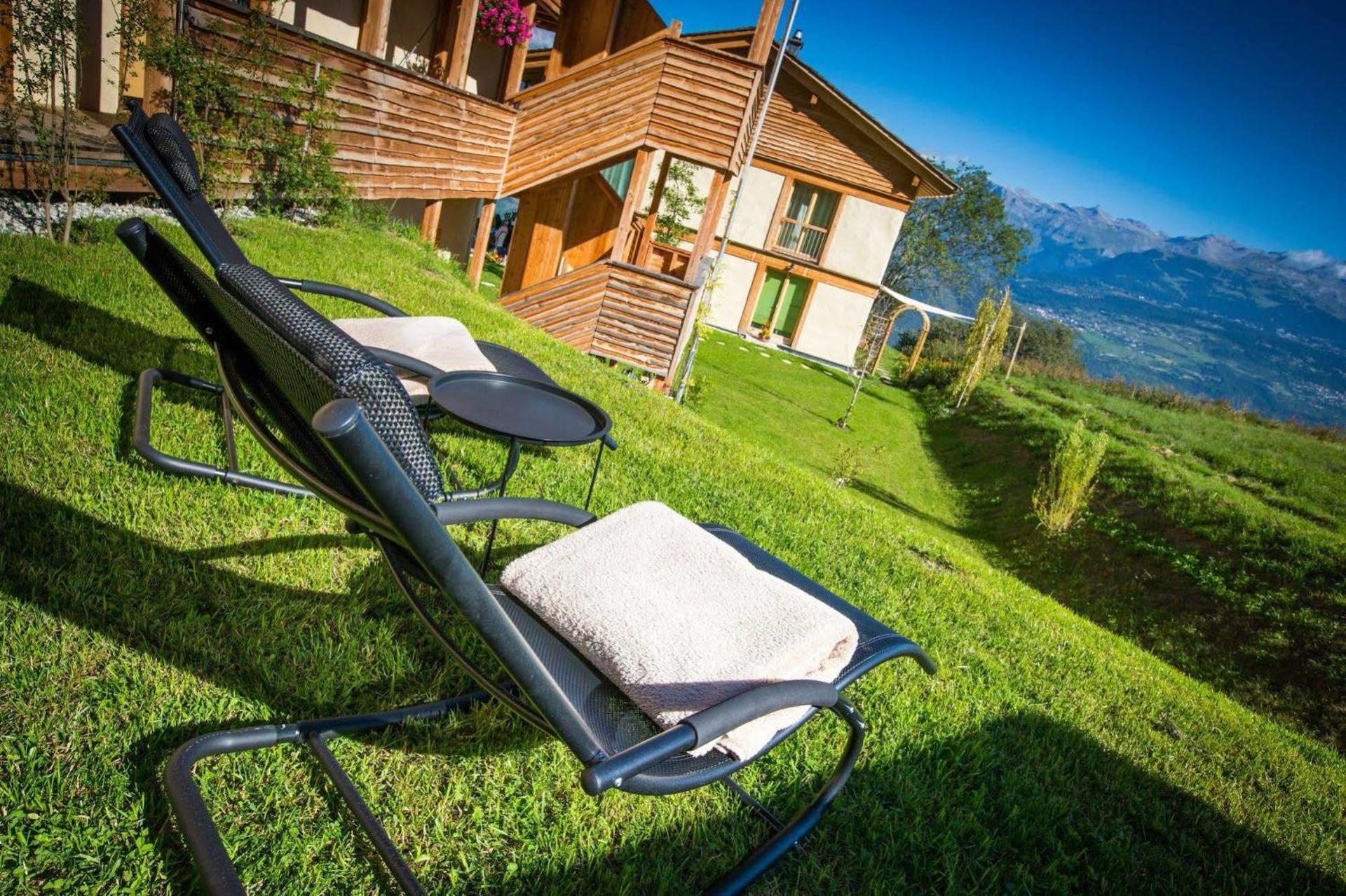 Nada Brahma Retreats