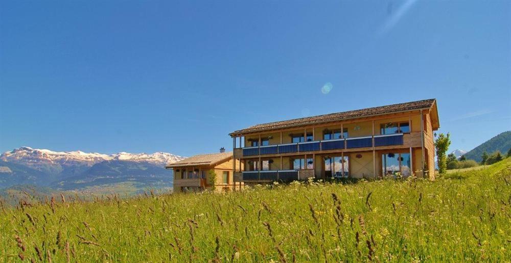 Nada Brahma Retreats