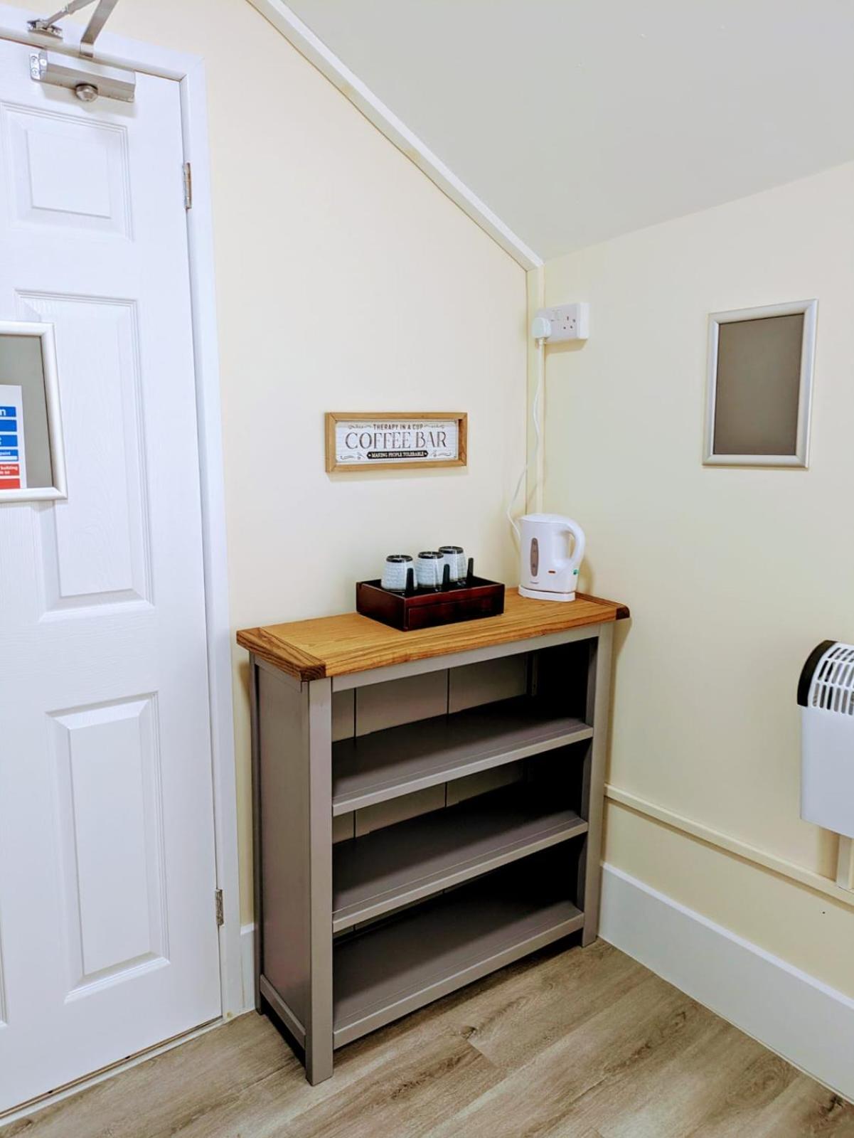 Coffee/tea facilities