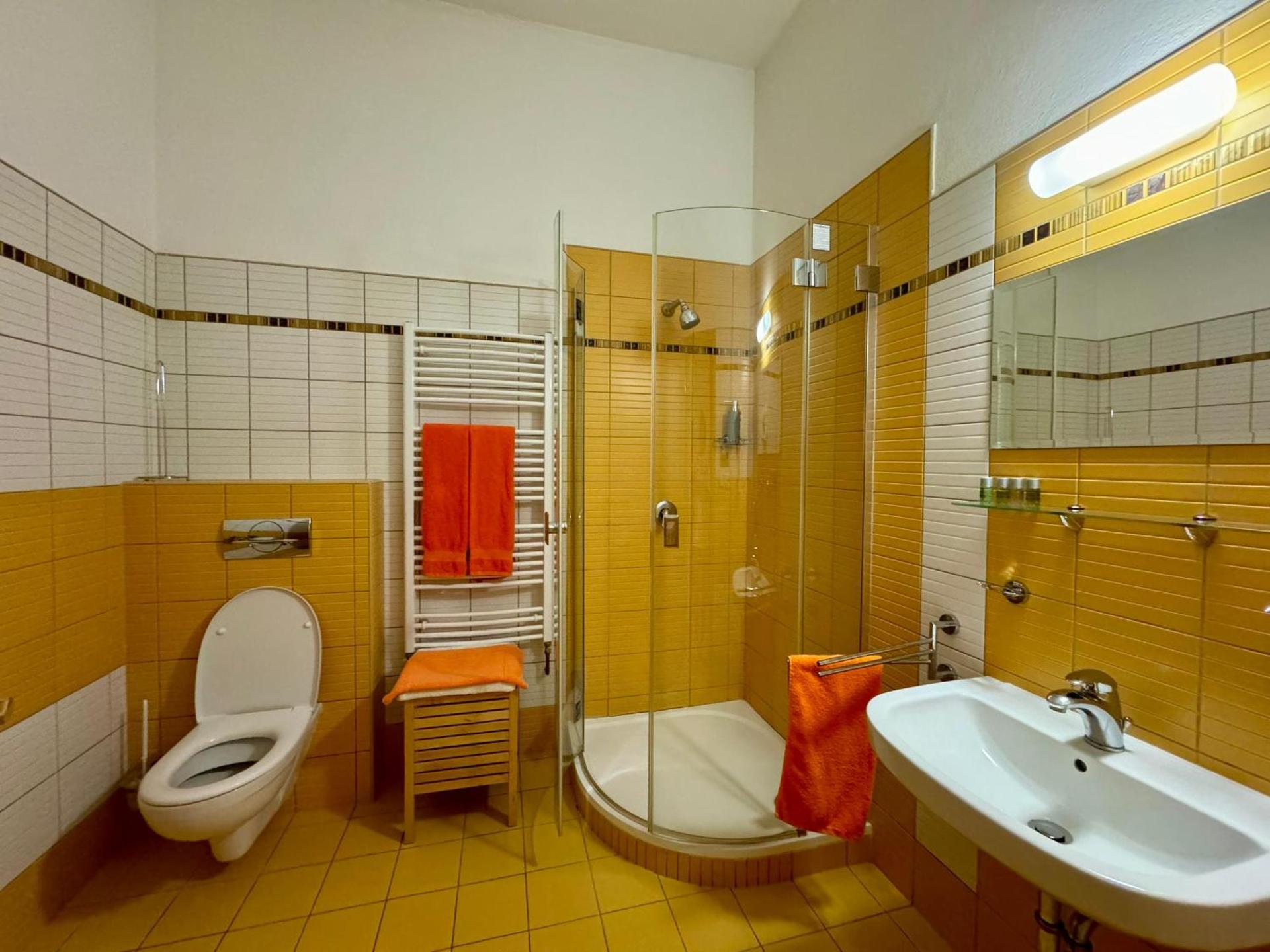 Deluxe Double Studio