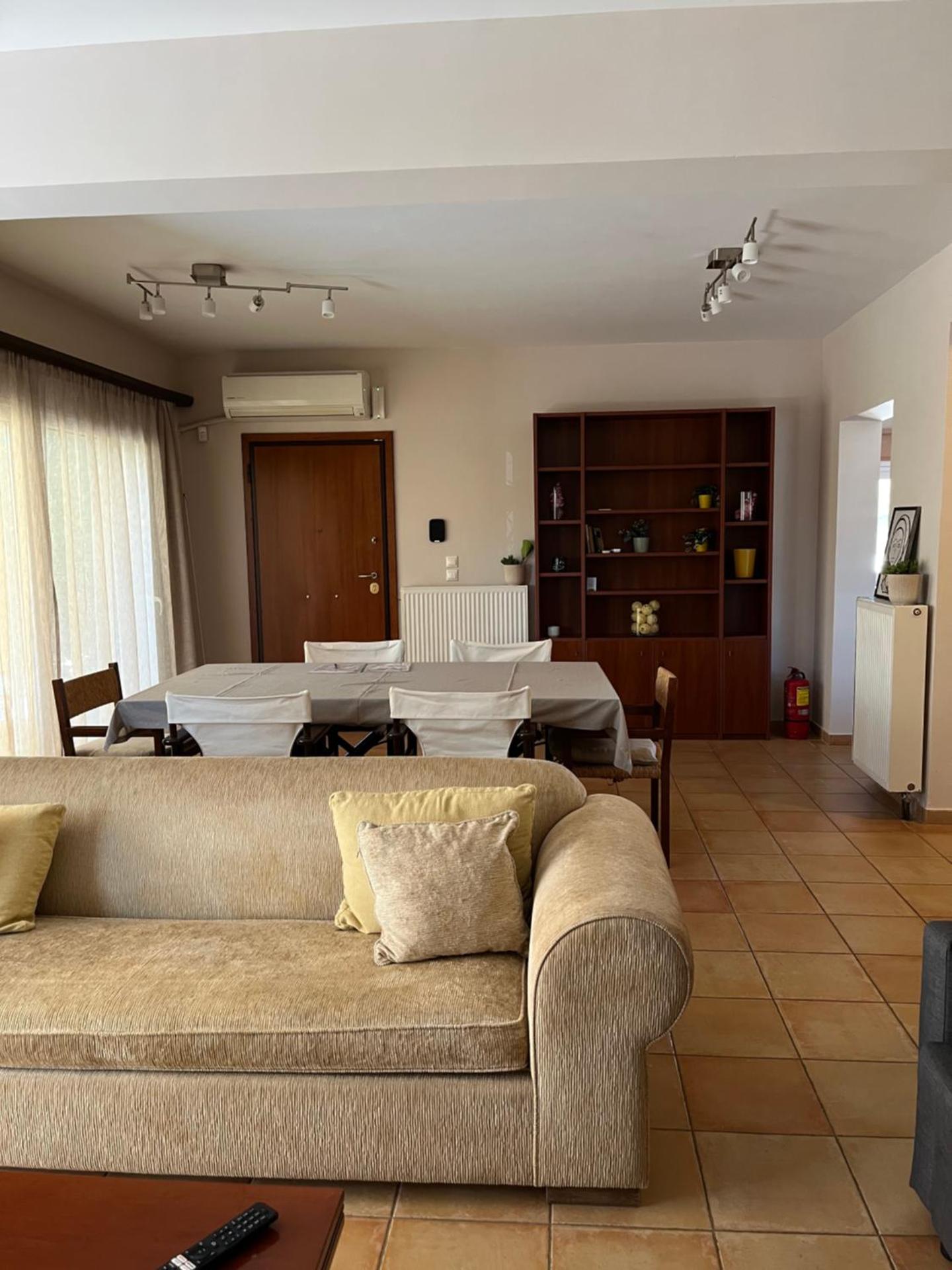 Michael Apartment, near the Airport