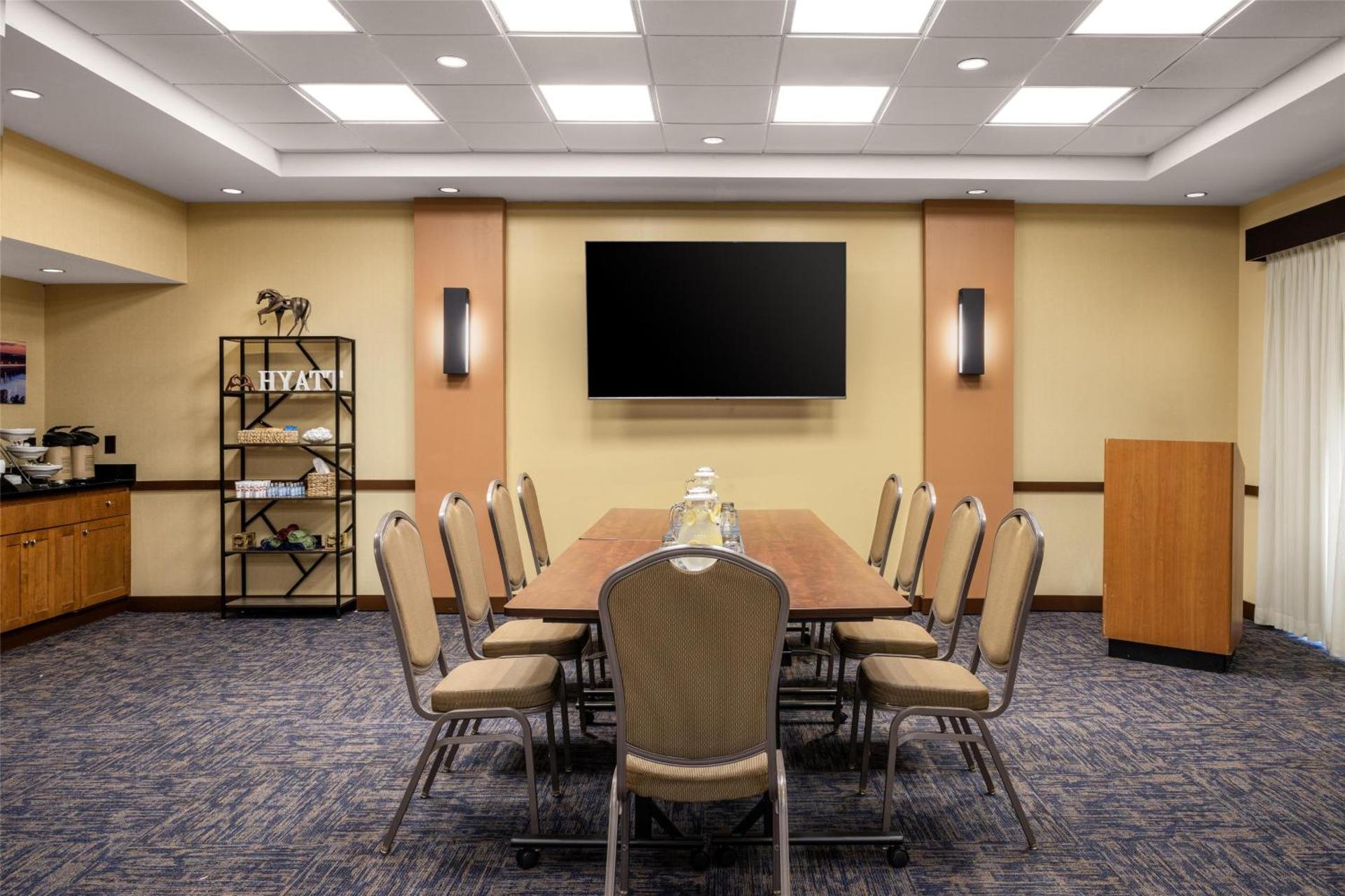 Meeting/conference room
