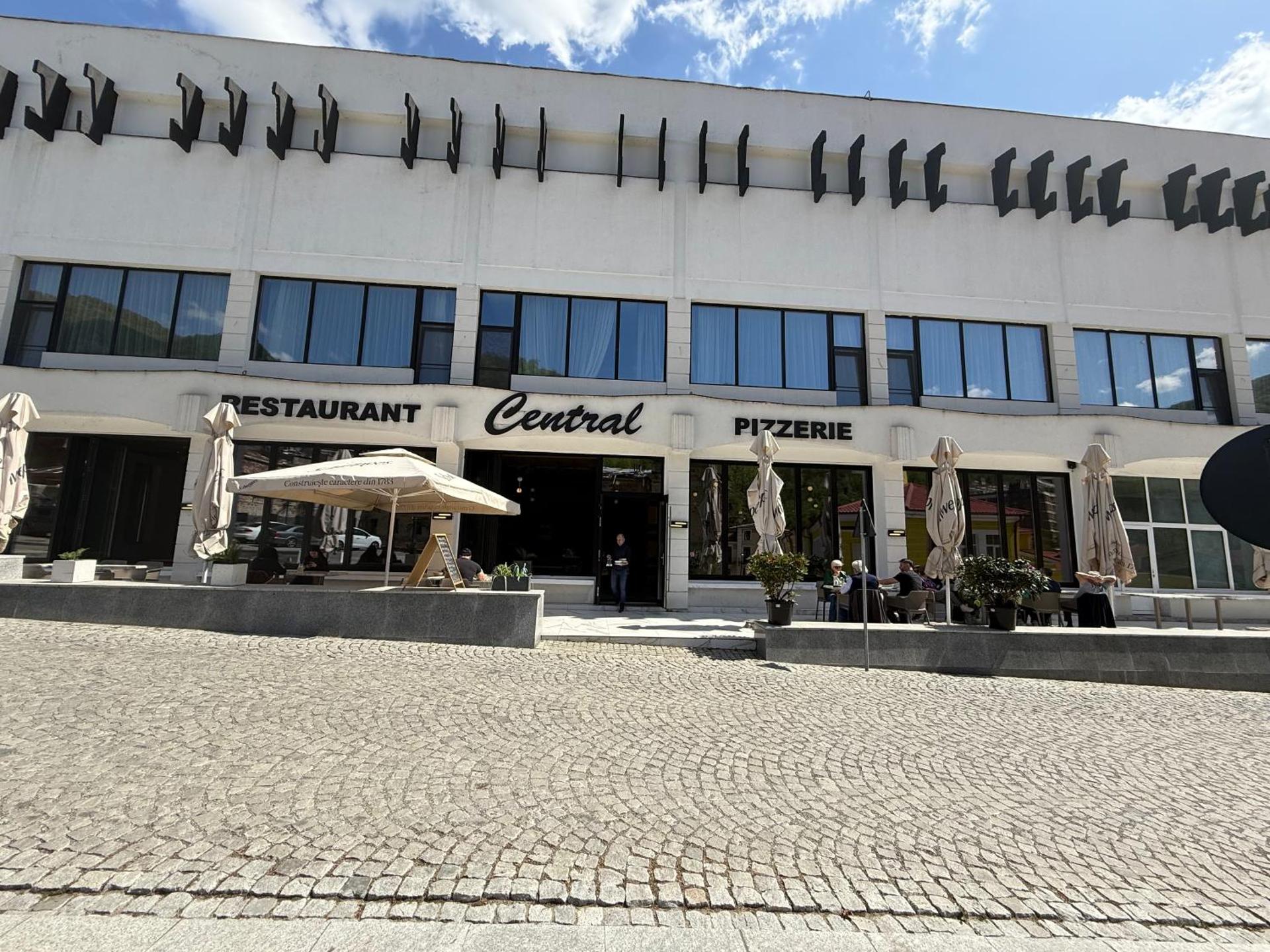 Complex Turistic Central