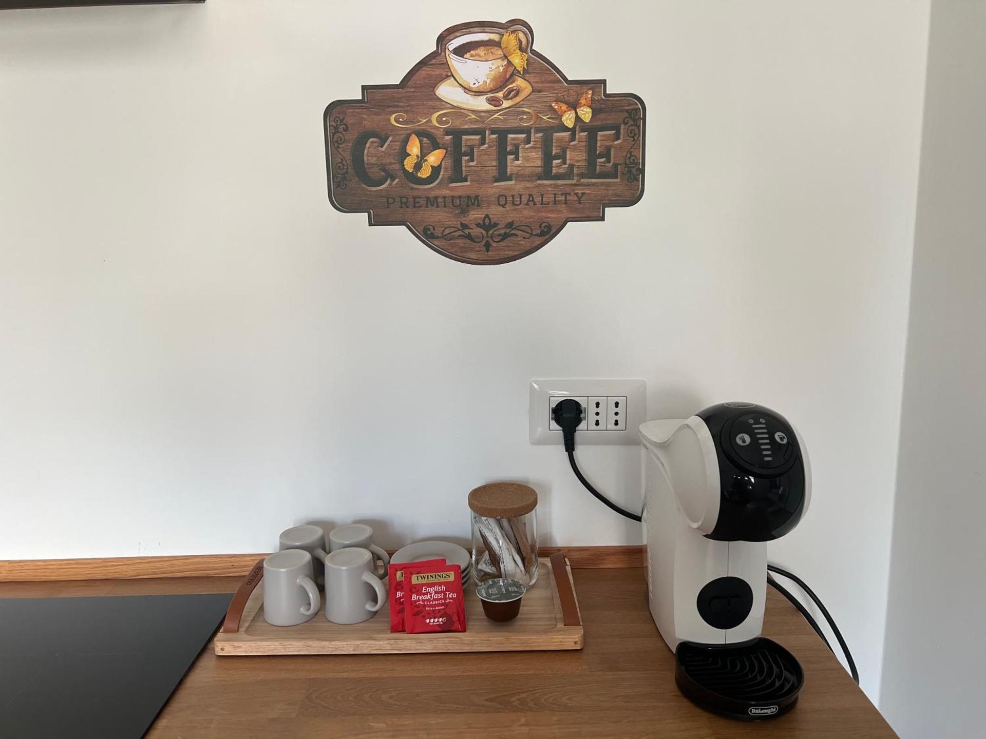 Coffee/tea facilities